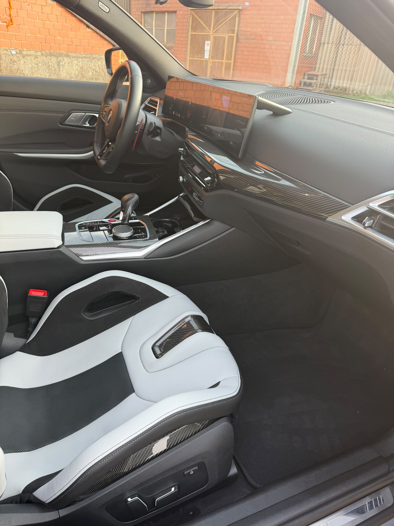 BMW M3 Touring xDrive Competition M-image-23