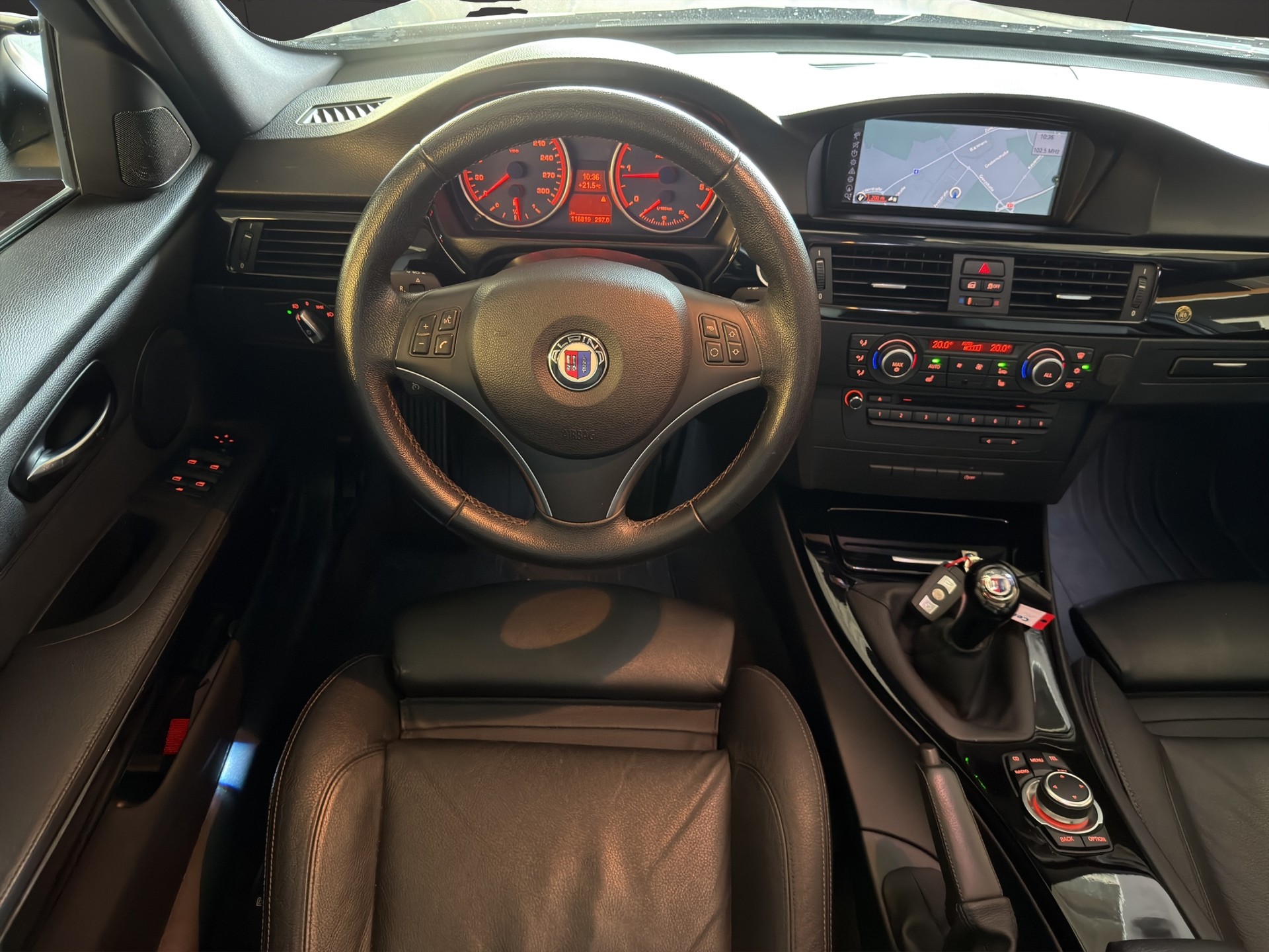 BMW-ALPINA D3 BiTurbo Touring 2.0d-image-2