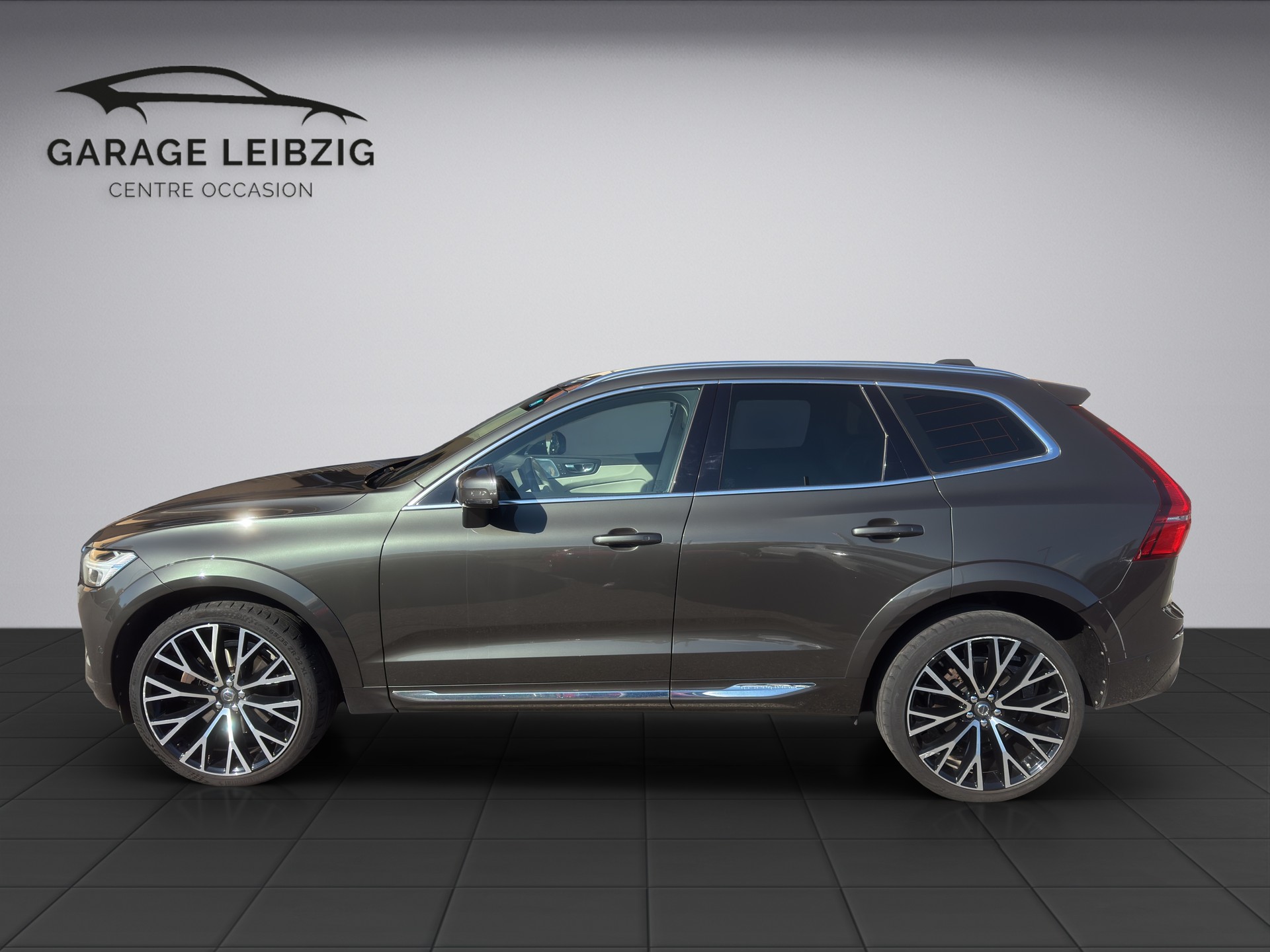 VOLVO XC60 2.0 D5 Inscription AWD-image-1