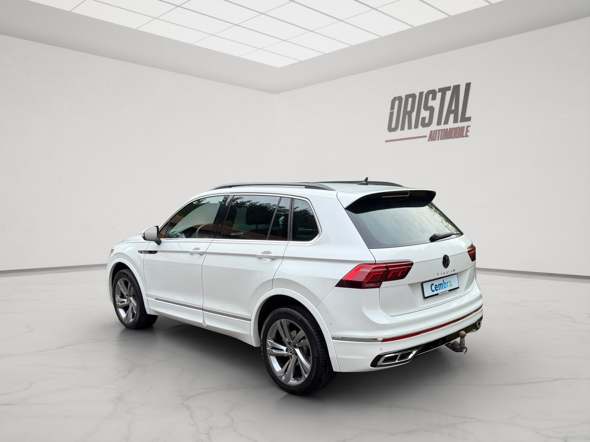 VW Tiguan 2.0 TDI SCR R-Line 4Motion DSG-image-2