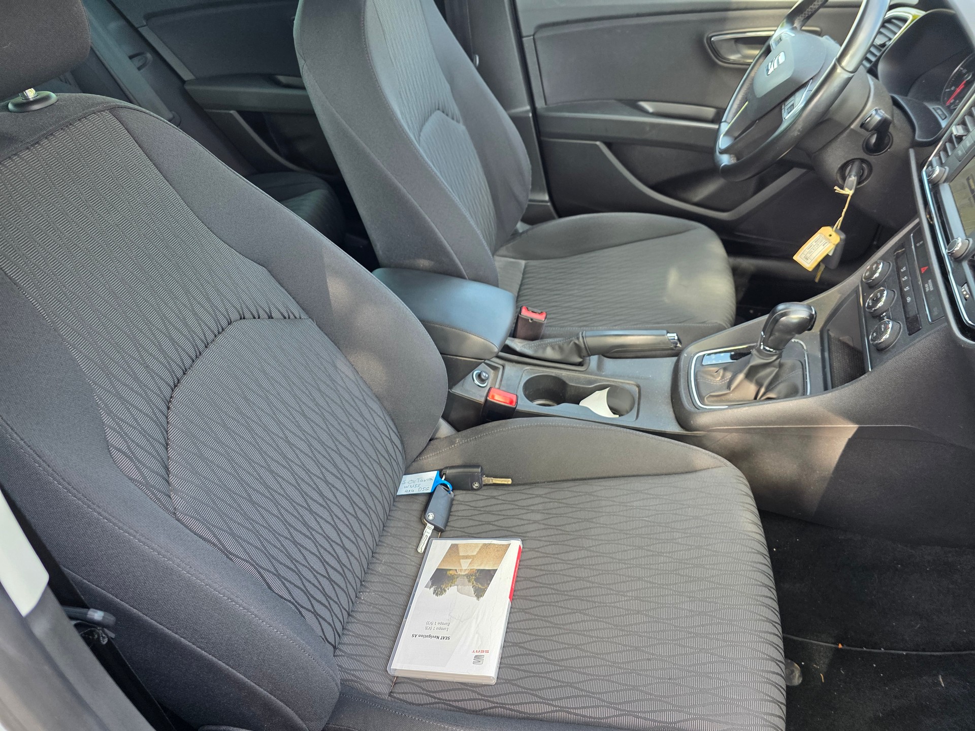 SEAT Leon ST 1.6 TDI Style DSG-image-15