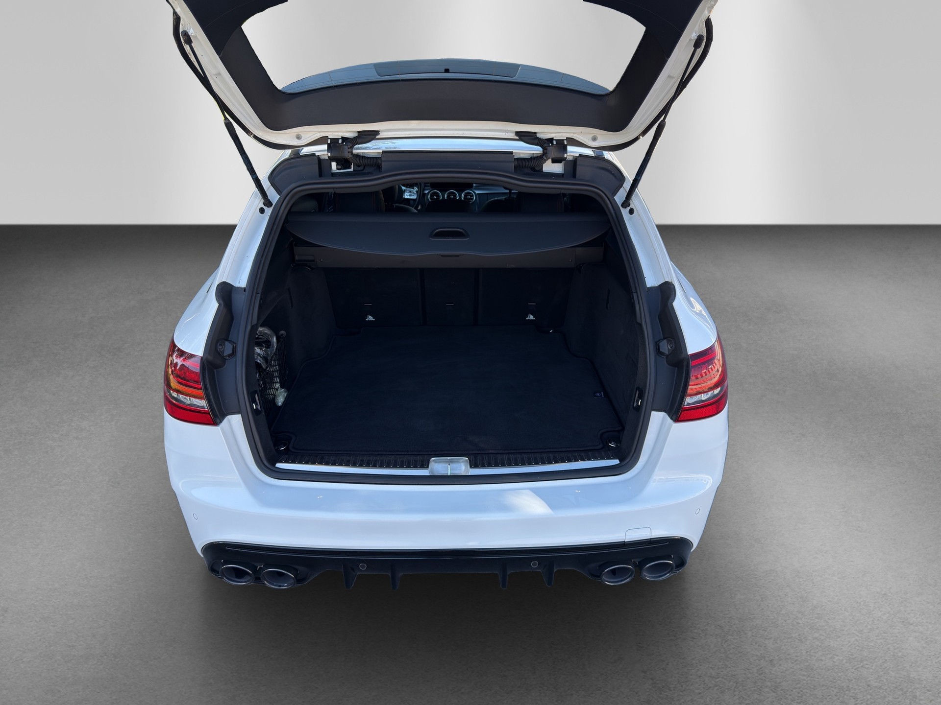 MERCEDES-BENZ C 43 AMG 4Matic 9G-Tronic-image-17