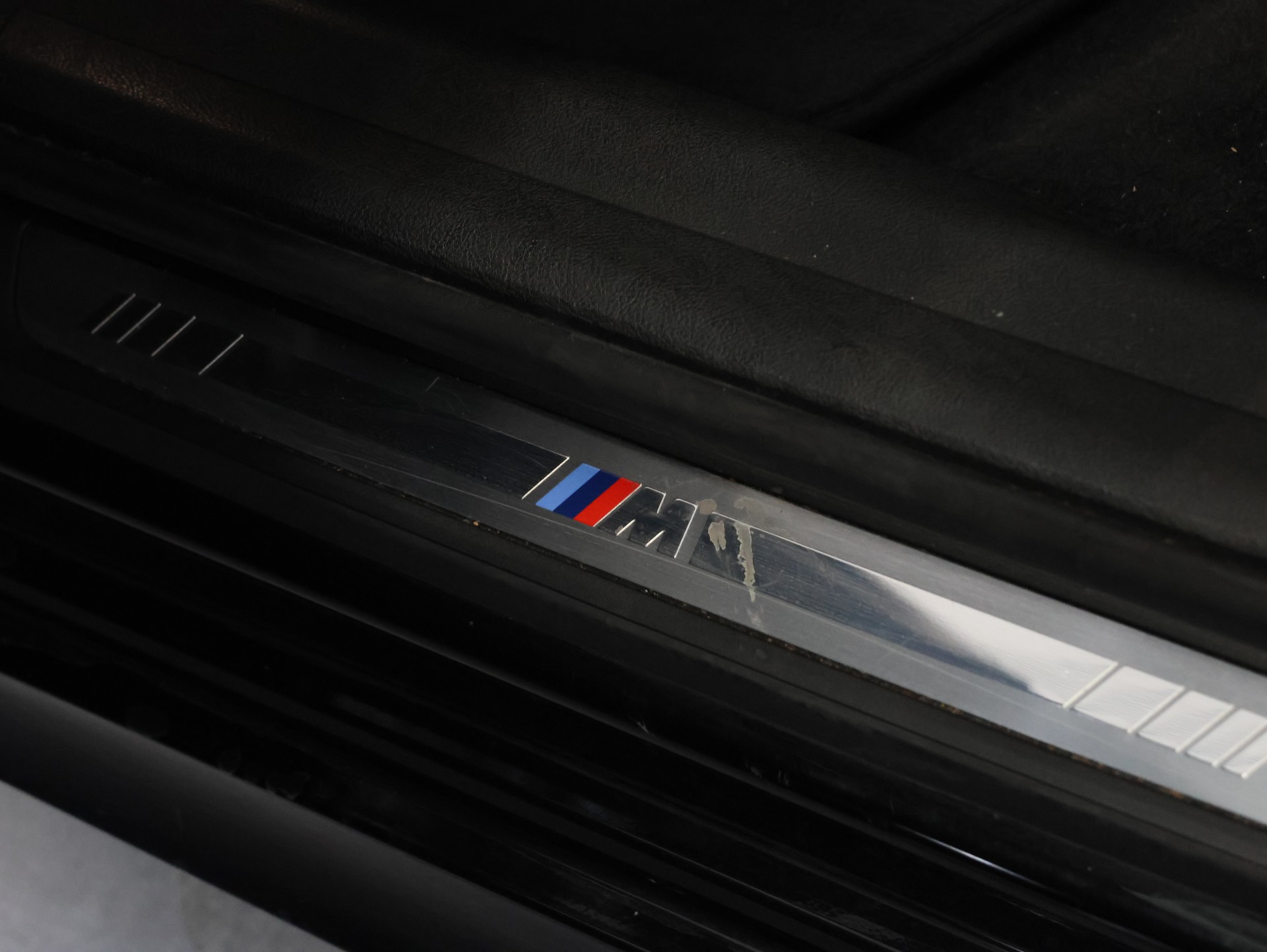 BMW 320d xDrive M Sport Steptronic-image-12