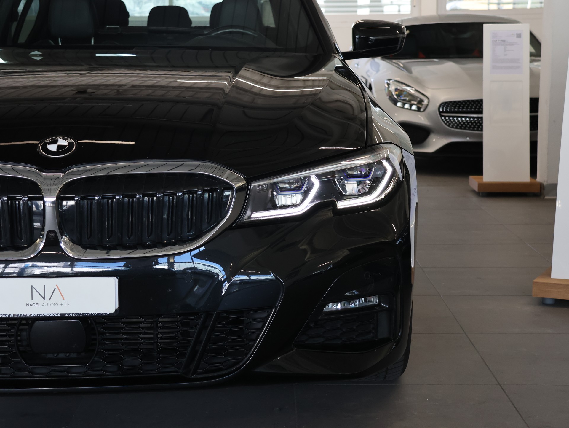 BMW 320d xDrive M Sport Steptronic-image-3