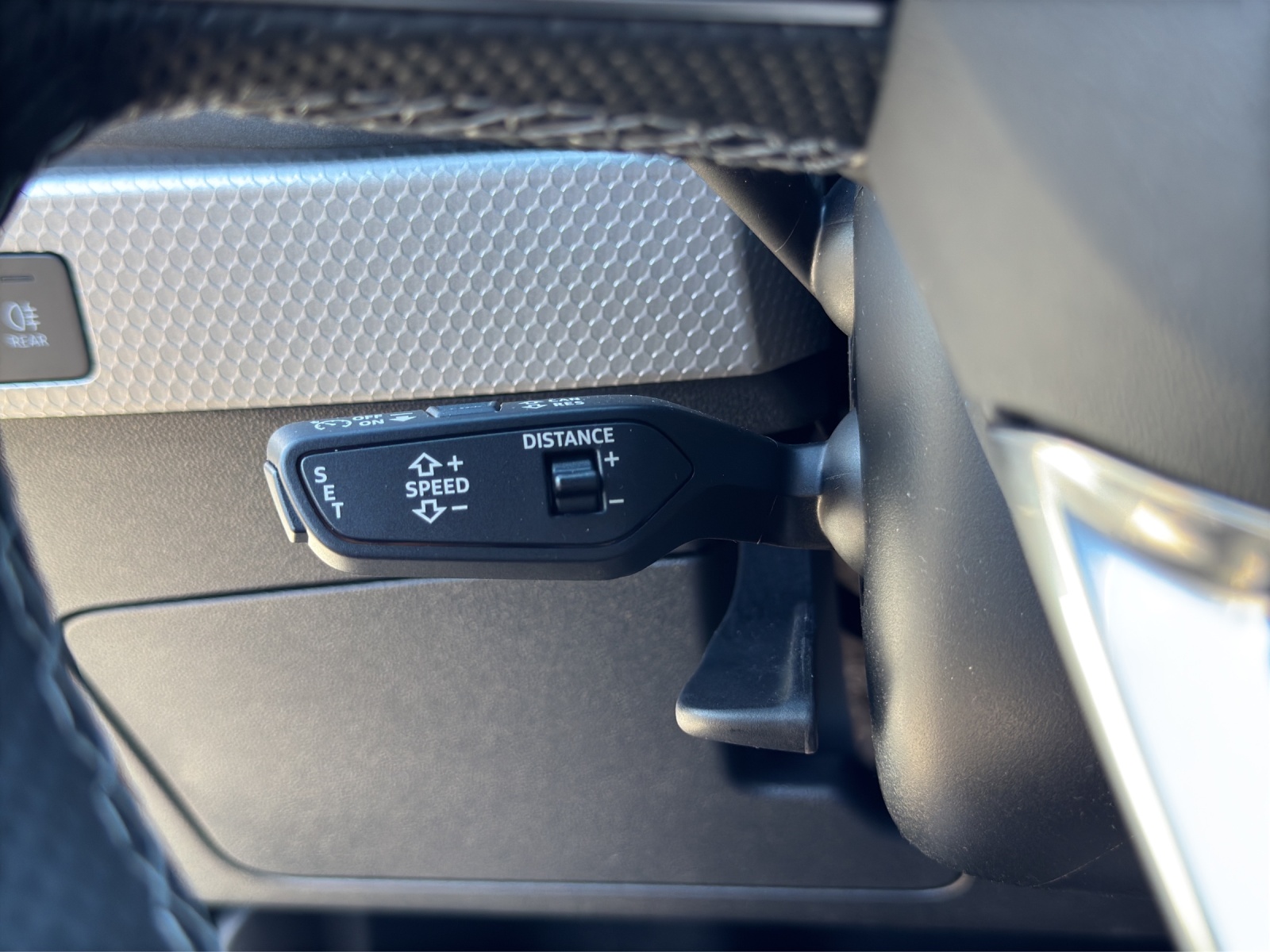 AUDI A1 Sportback 30 TFSI S Line Attraction S-tronic-image-15