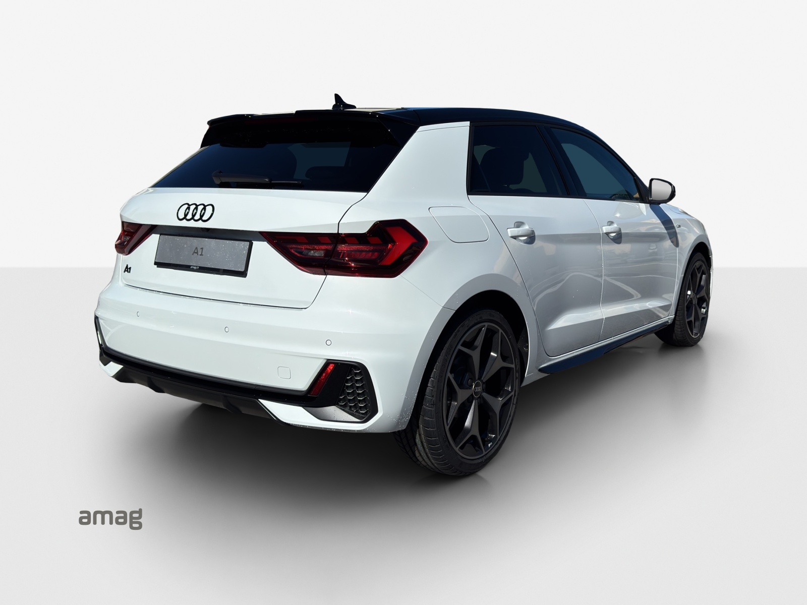 AUDI A1 Sportback 30 TFSI S Line Attraction S-tronic-image-4