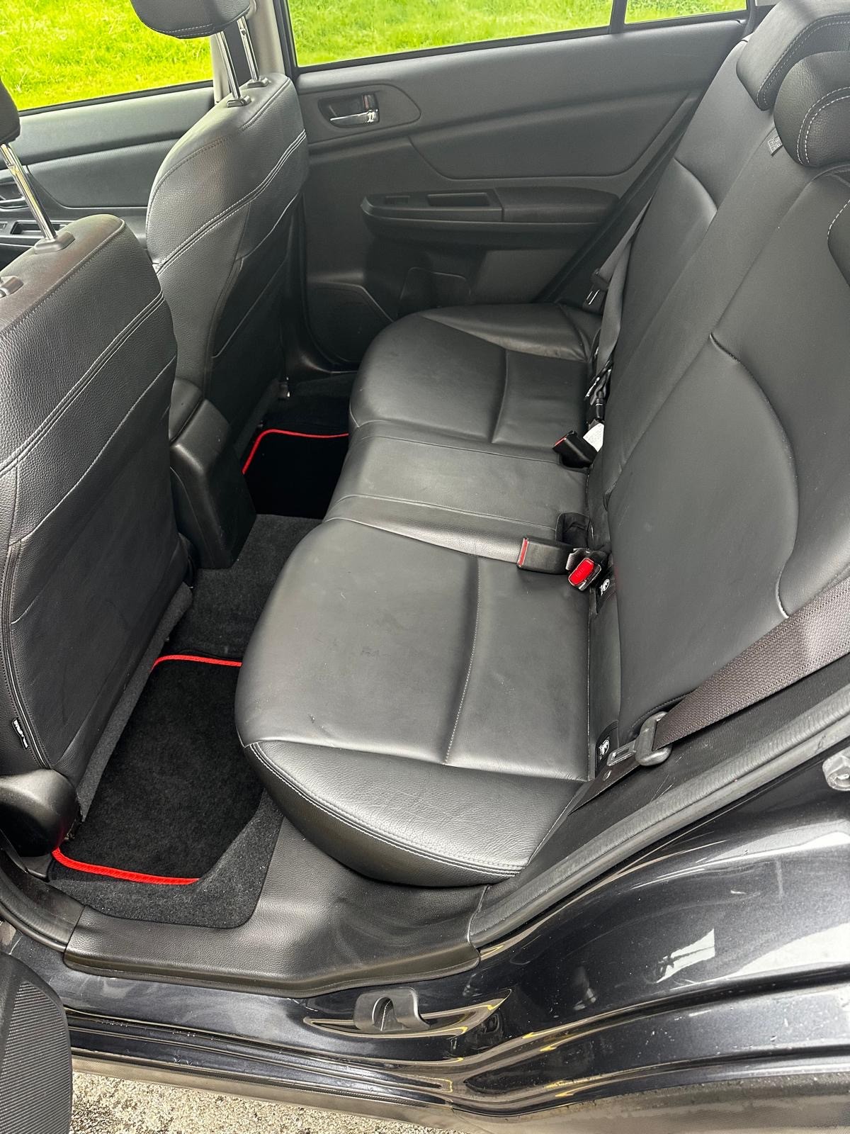 SUBARU XV 2.0 Swiss Three AWD CVT-image-6