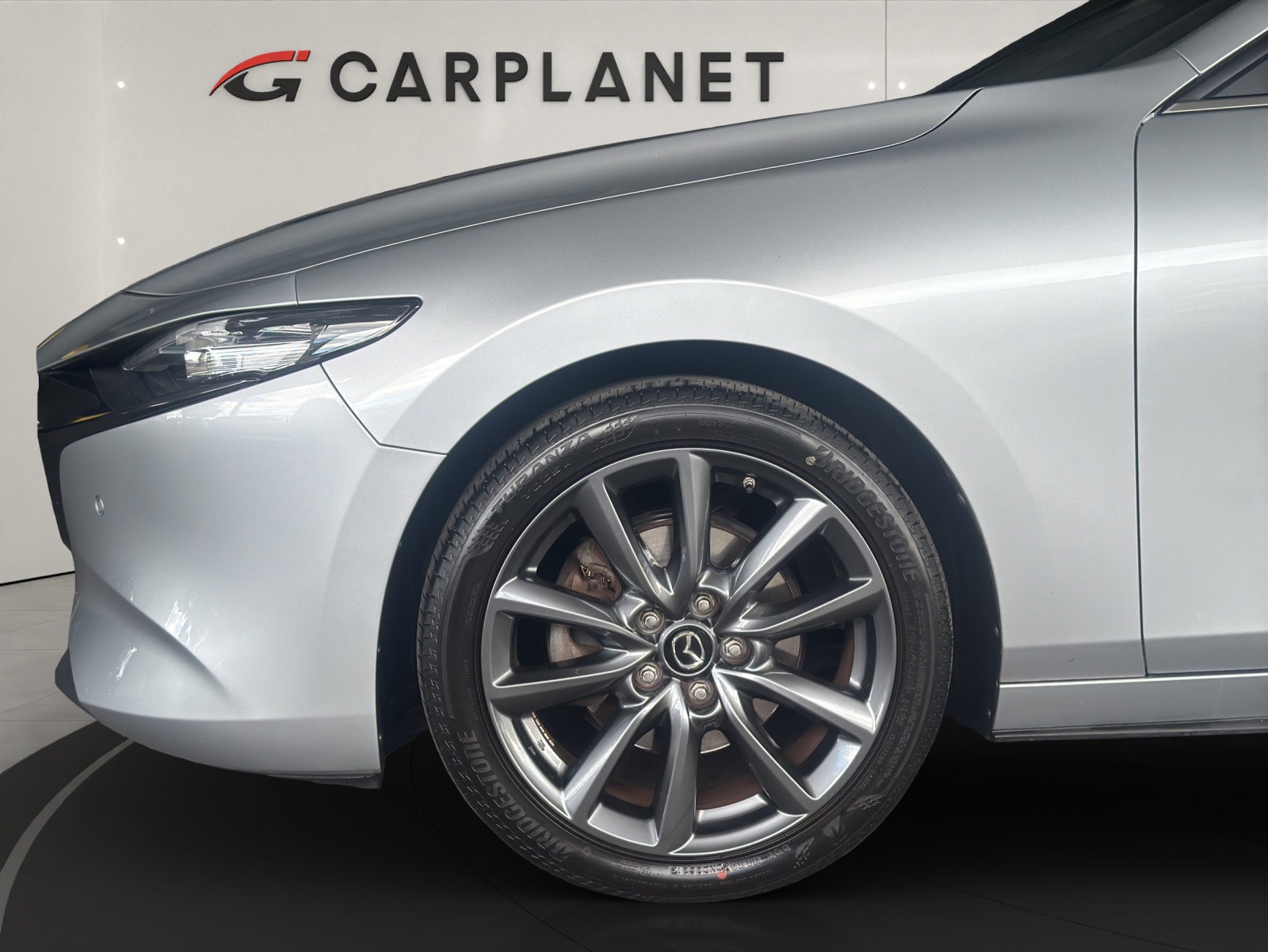 MAZDA 3 Hatchback 2.0 150 PS Ambition Plus-image-3