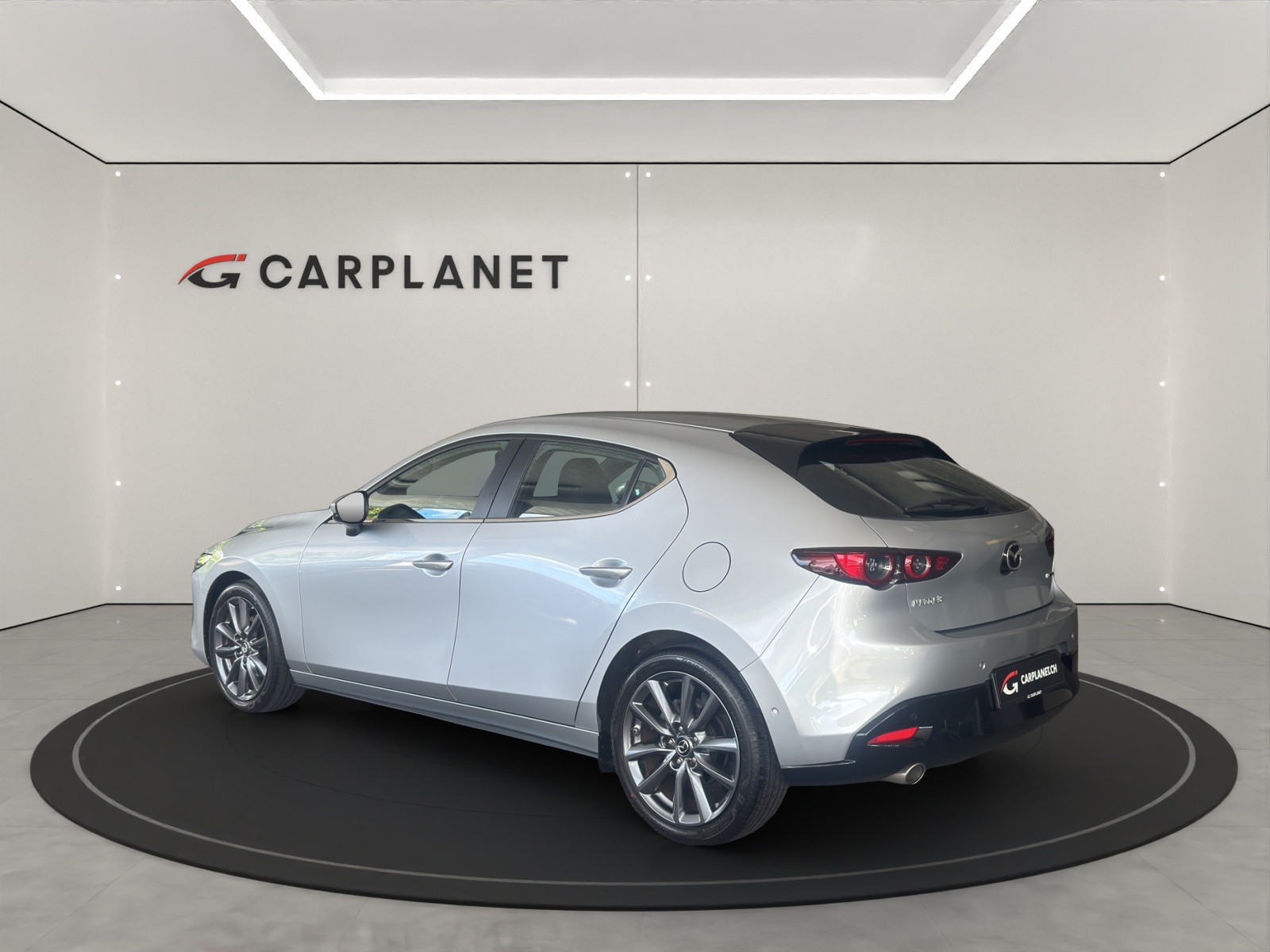 MAZDA 3 Hatchback 2.0 150 PS Ambition Plus-image-2