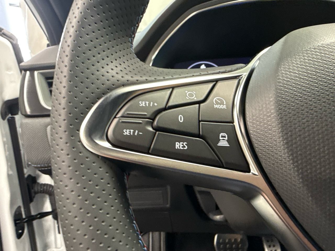RENAULT Captur 1.8 E-Tech 160 Esprit Alpine DHT-image-7
