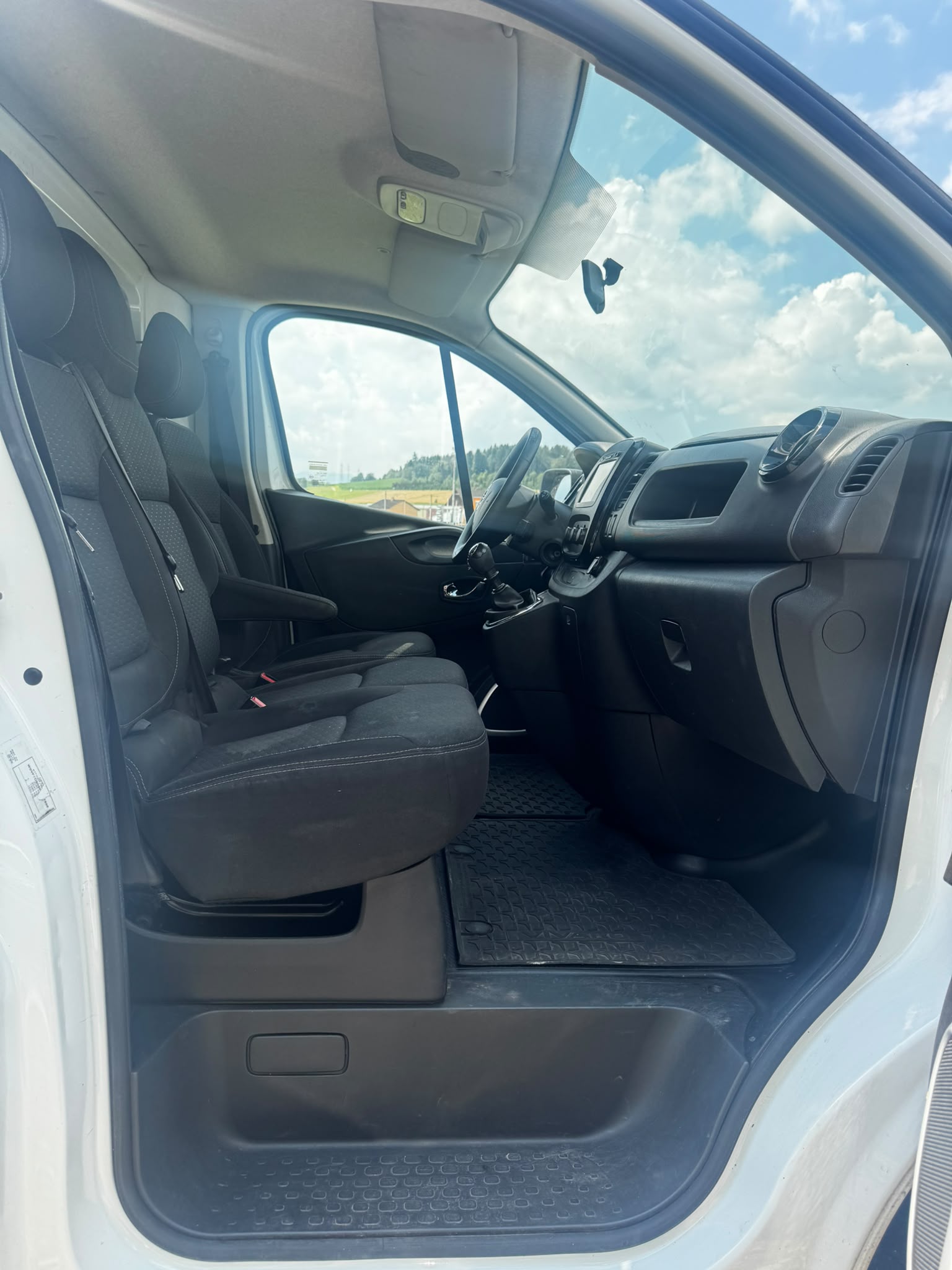 OPEL Vivaro 1.6 BiTurbo CDTI ecoFLEX 2.9t L2H1-image-9