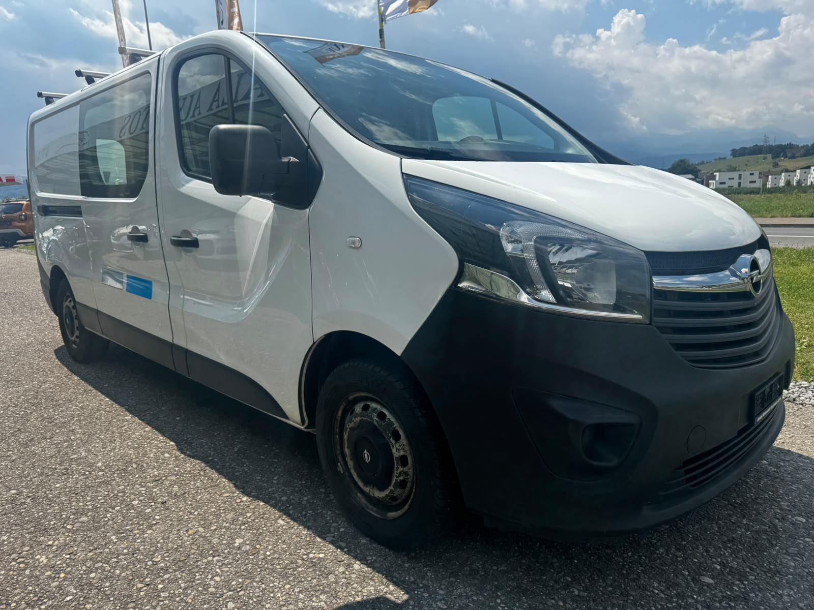 OPEL Vivaro 1.6 BiTurbo CDTI ecoFLEX 2.9t L2H1-image-2
