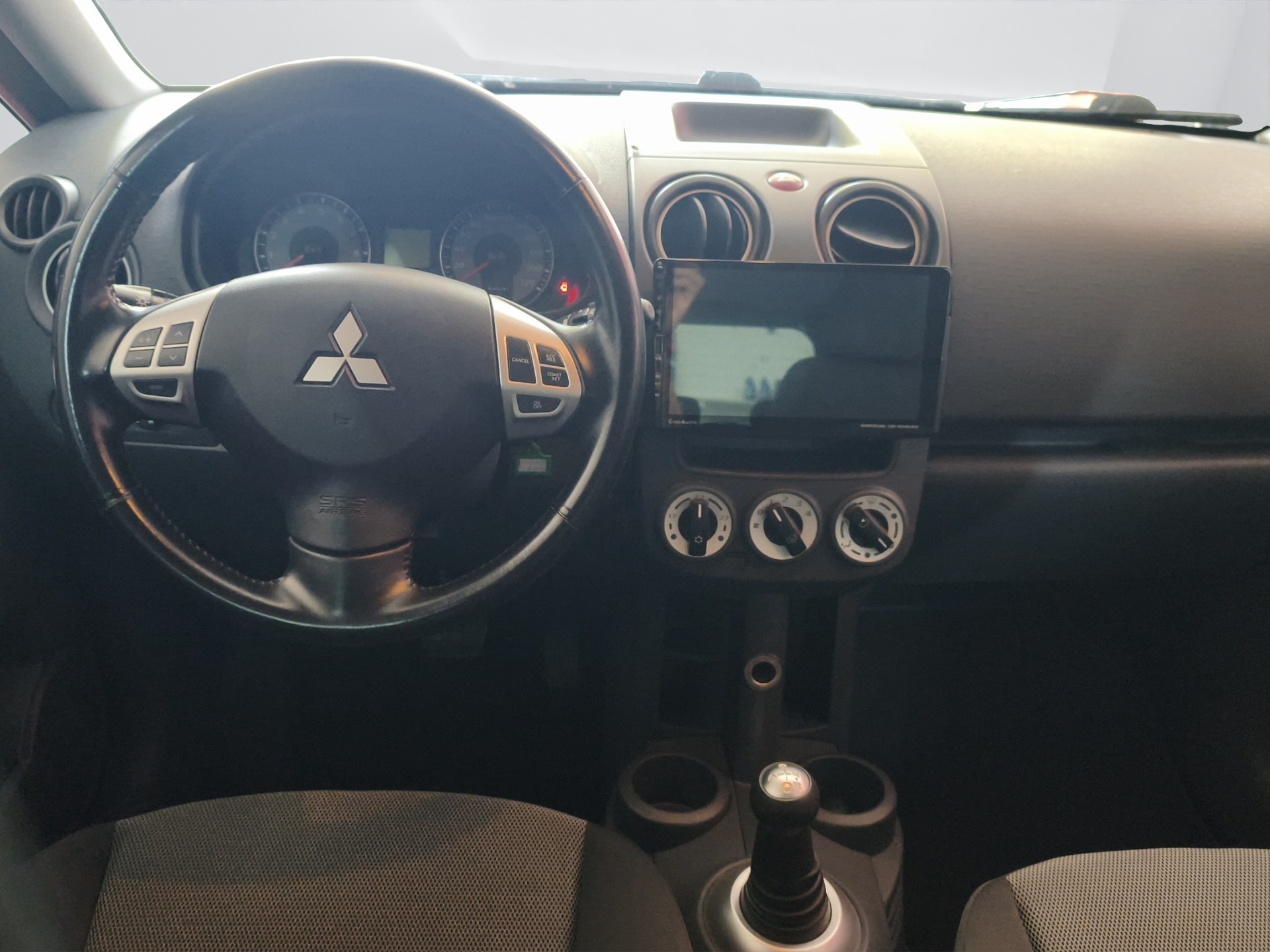 MITSUBISHI Colt 1.3 16V Intense Allshift-image-10
