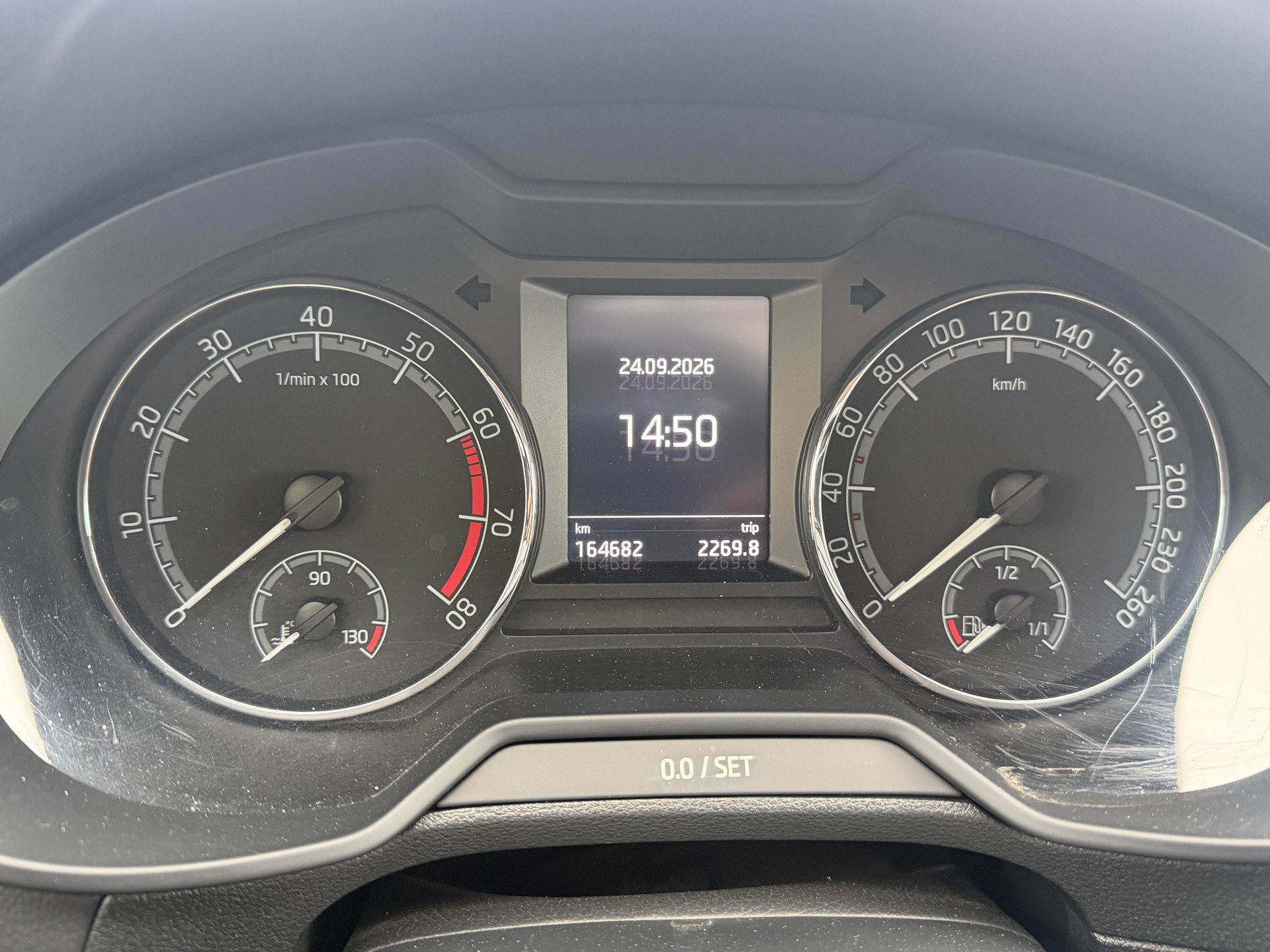 SKODA Octavia Combi 1.8 TSI Swiss Line 25 4x4 DSG-image-12