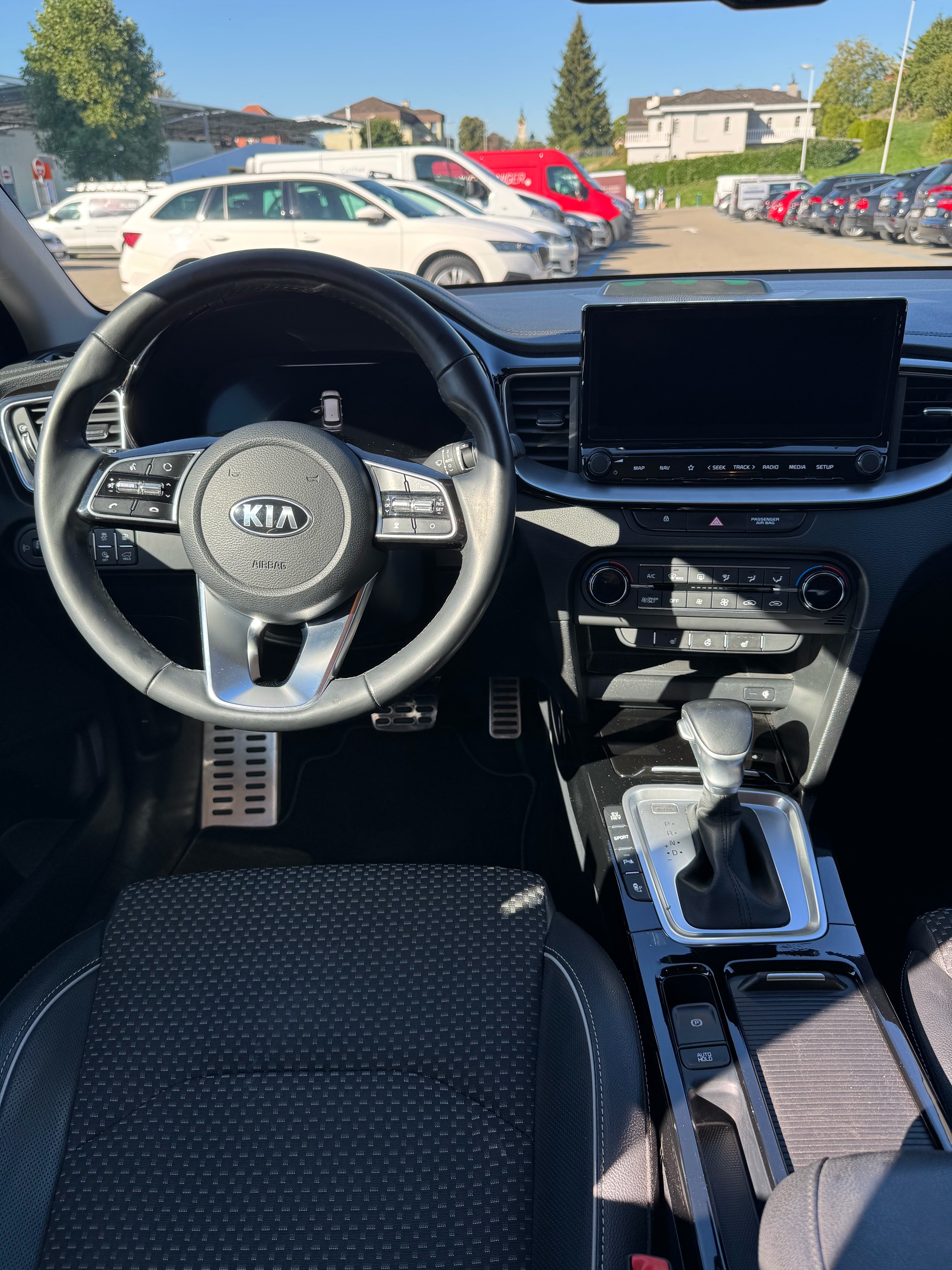 KIA Ceed Sportswagon 1.6 GDi Plug-in Hybrid Style DCT-image-4