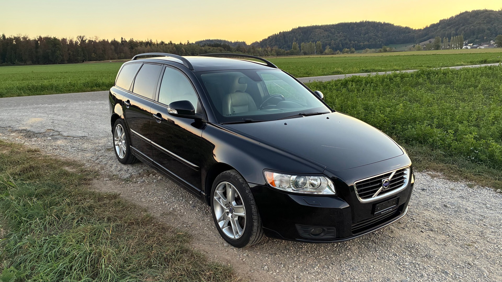 VOLVO V50 T5 Summum-image-7