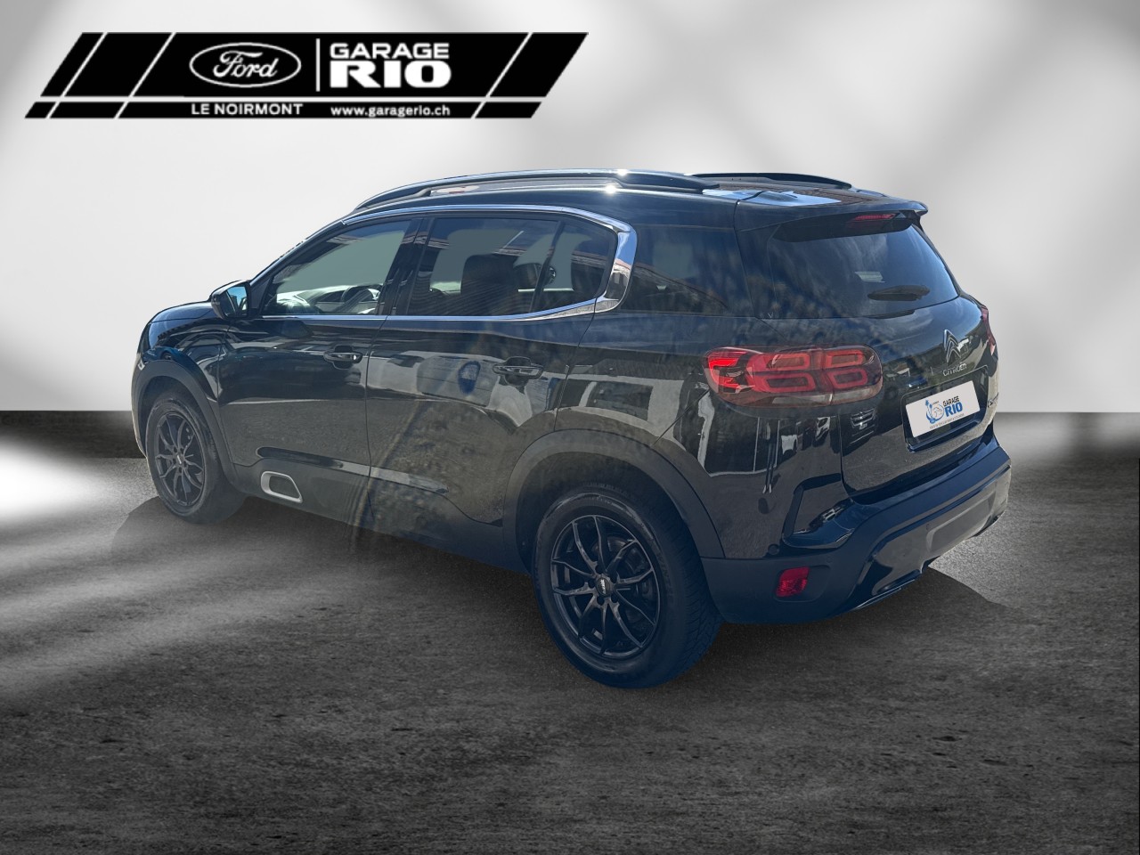 CITROEN C5 Aircross 1.6i PureTech Shine EAT8-image-6