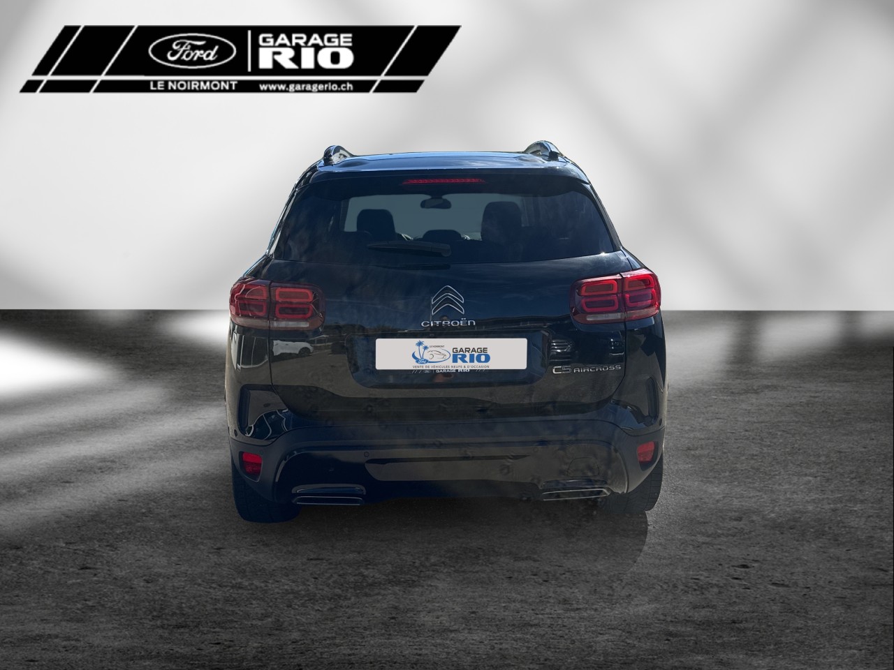 CITROEN C5 Aircross 1.6i PureTech Shine EAT8-image-4