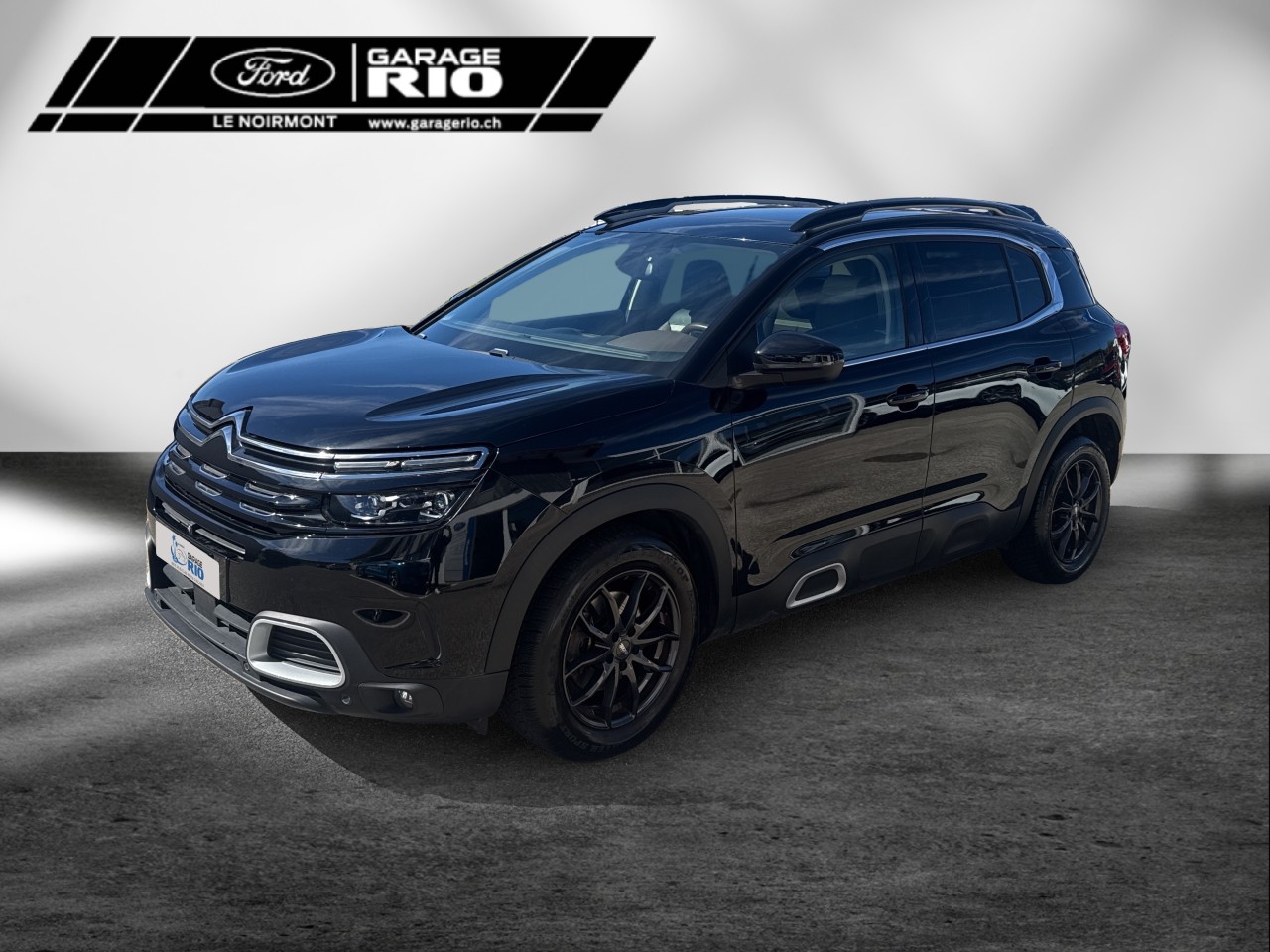 CITROEN C5 Aircross 1.6i PureTech Shine EAT8-image-0