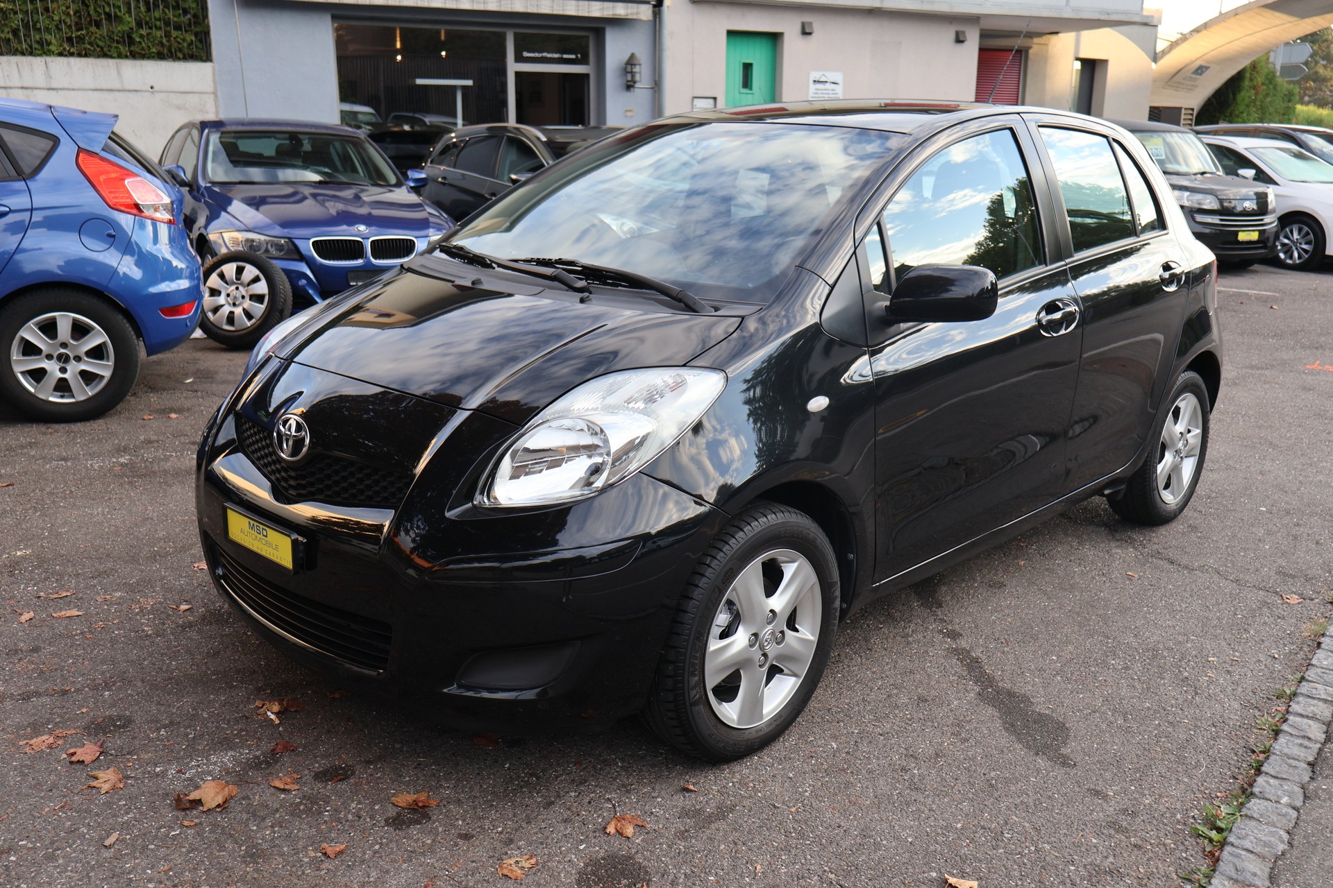 TOYOTA Yaris 1.33 Linea Sol-image-1