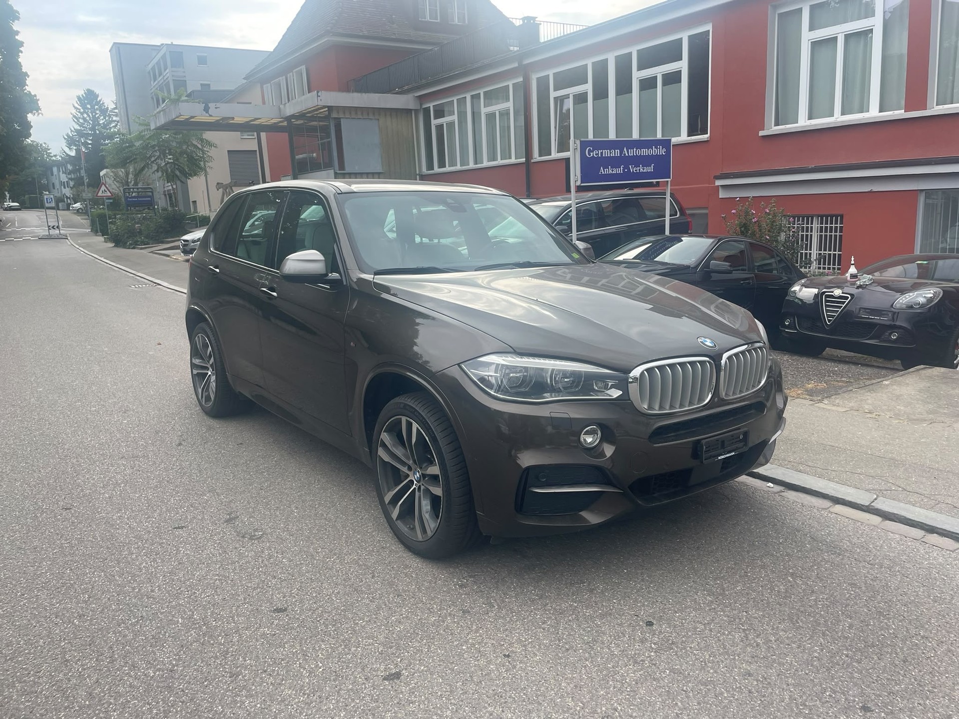 BMW X5 xDrive M50d Steptronic-image-0