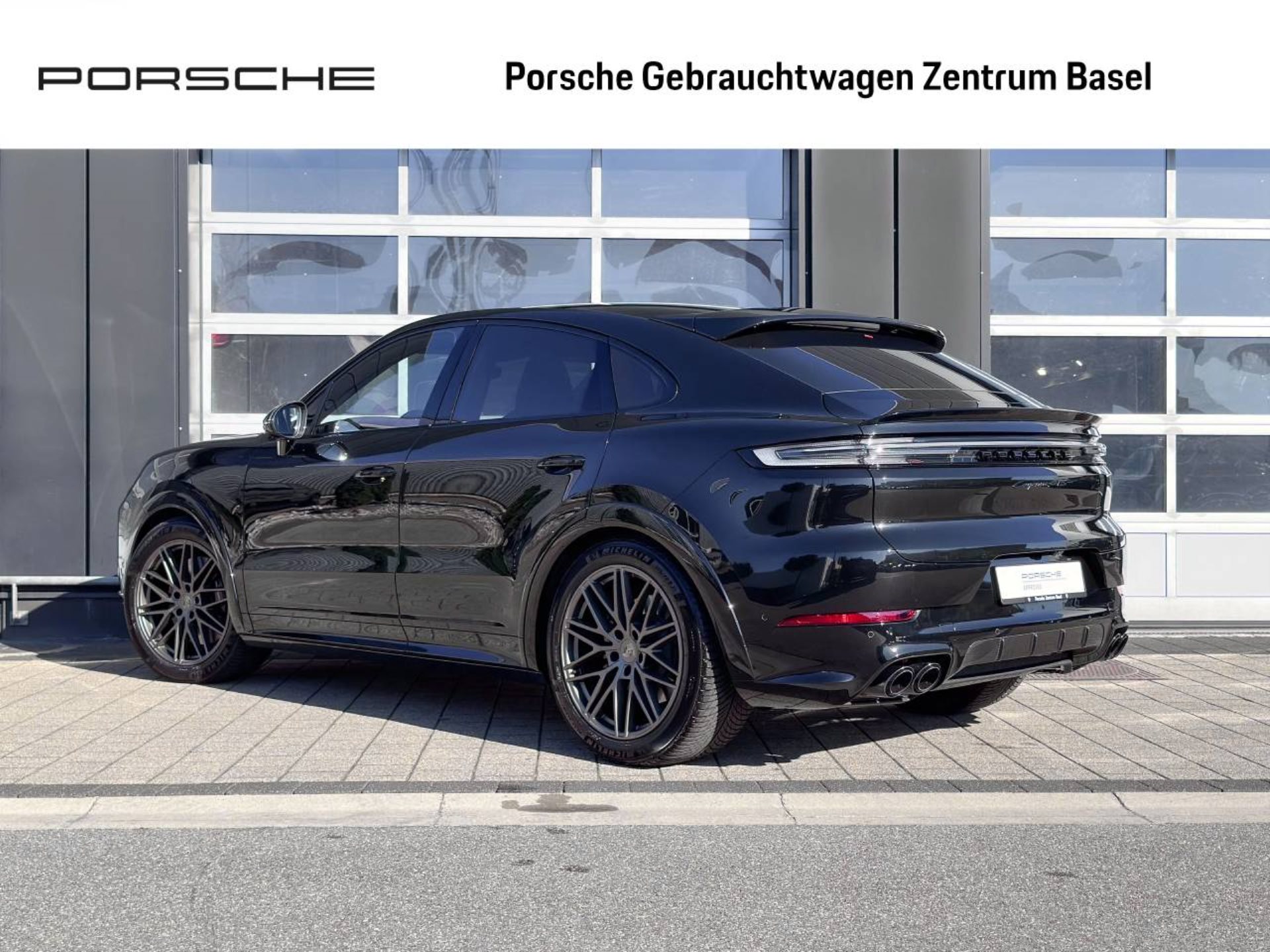 PORSCHE Cayenne GTS Coupé-image-2