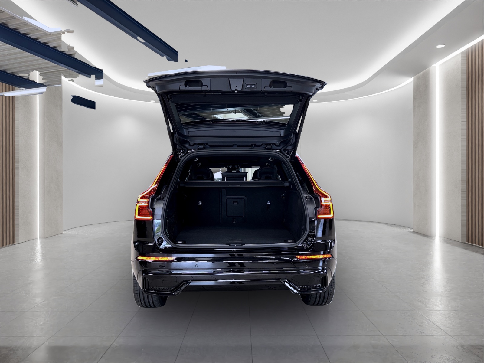 VOLVO XC60 2.0 T8 TE Black Edition eAWD-image-4