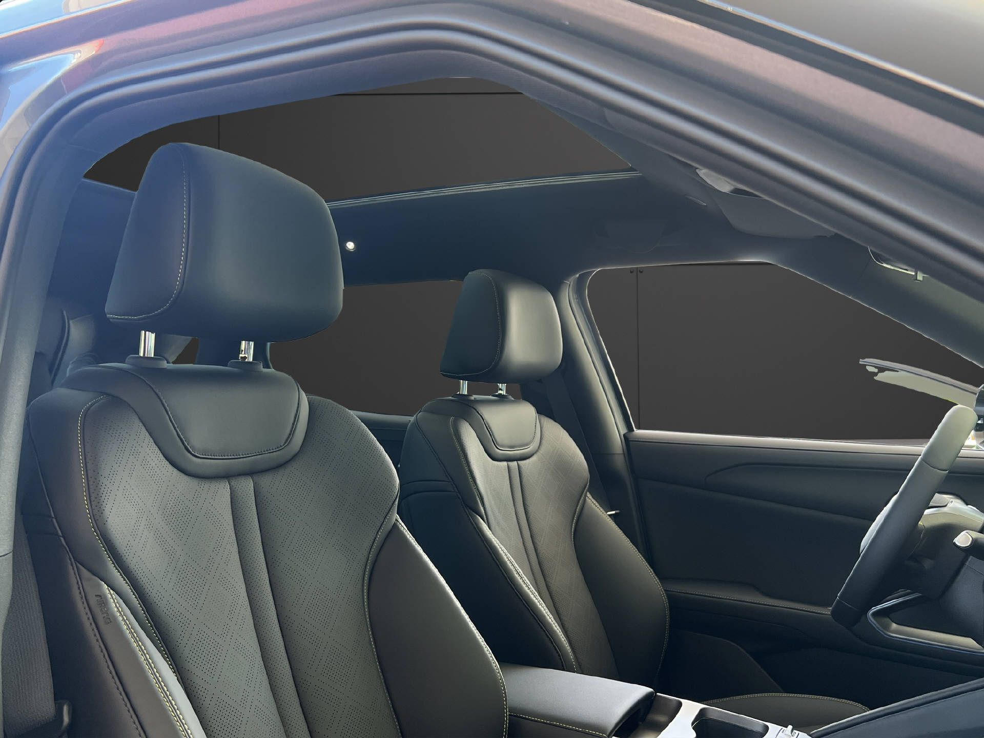 BYD Atto 2 DM-i Boost **2,9% Leasing-Aktion**-image-9