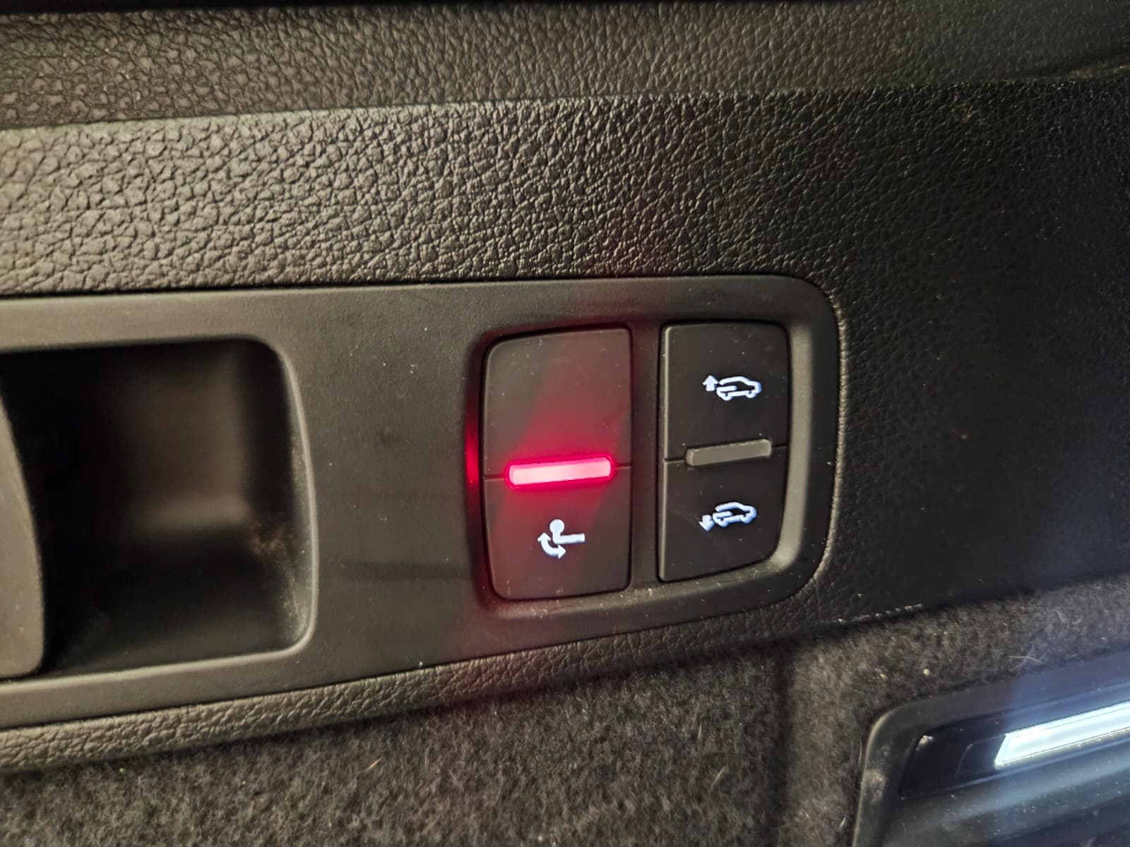 AUDI SQ5 TDI quattro tiptronic-image-16