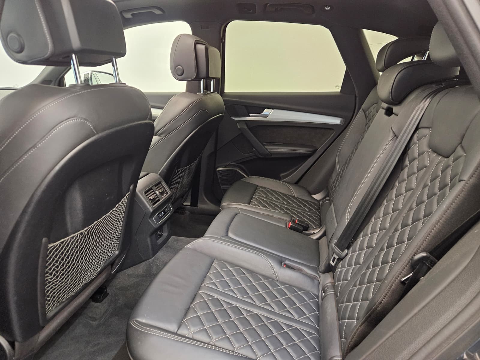 AUDI SQ5 TDI quattro tiptronic-image-12