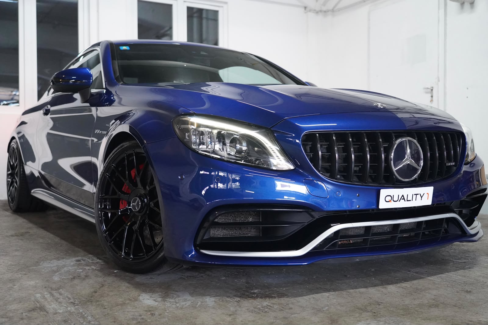 MERCEDES-BENZ C 63 S AMG Speedshift-image-1