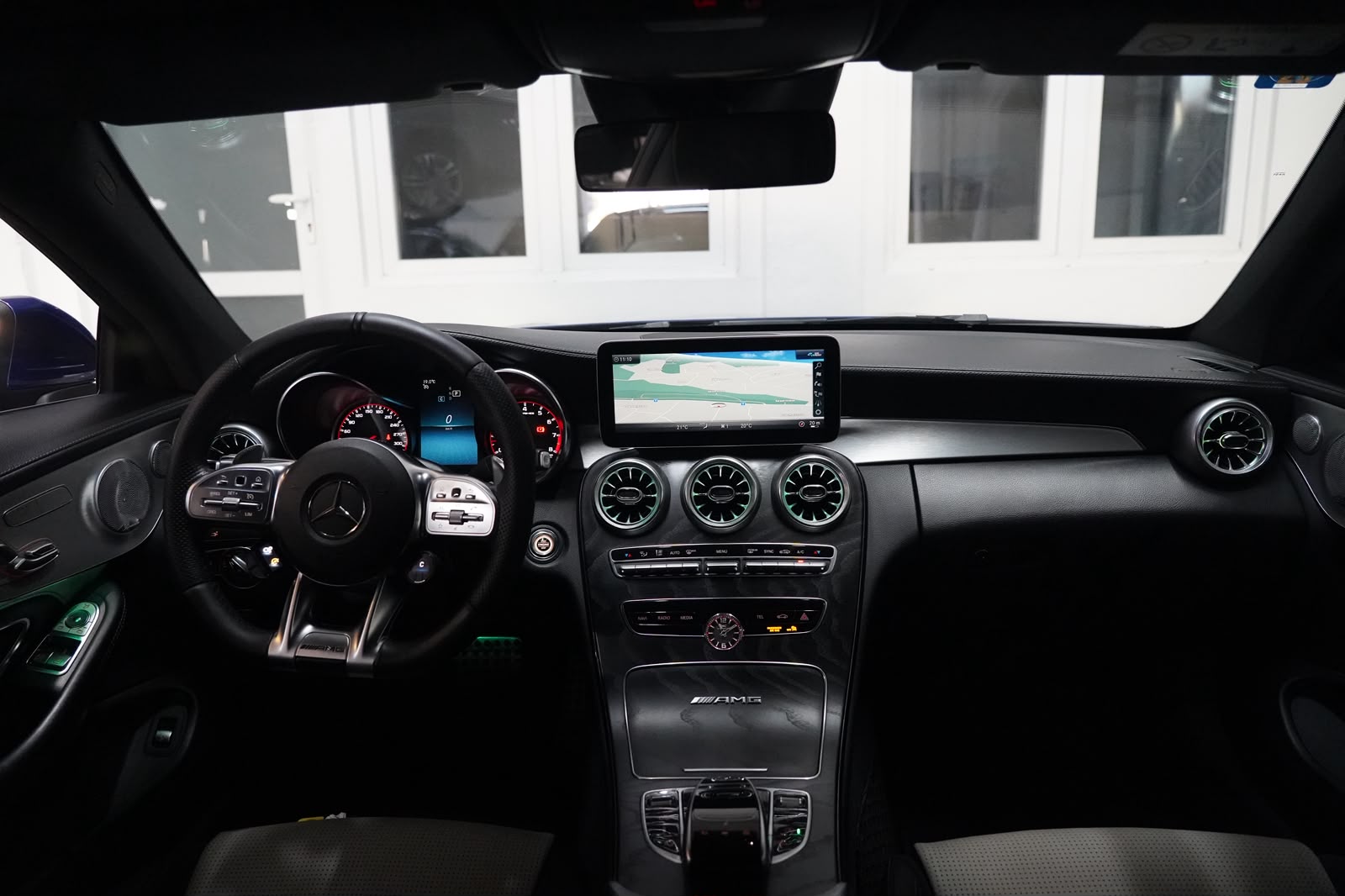 MERCEDES-BENZ C 63 S AMG Speedshift-image-27
