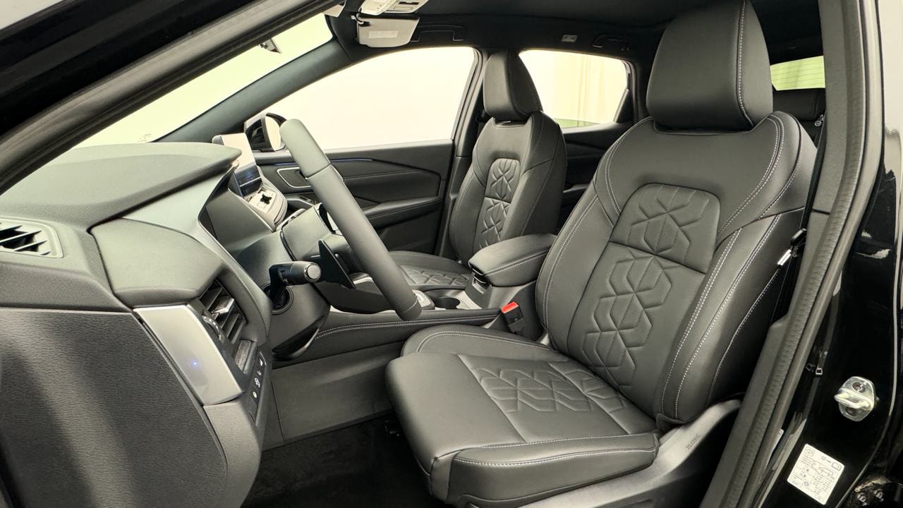 NISSAN Qashqai 1.3 DIG-T MHEV Tekna+ Xtronic 4x4-image-4