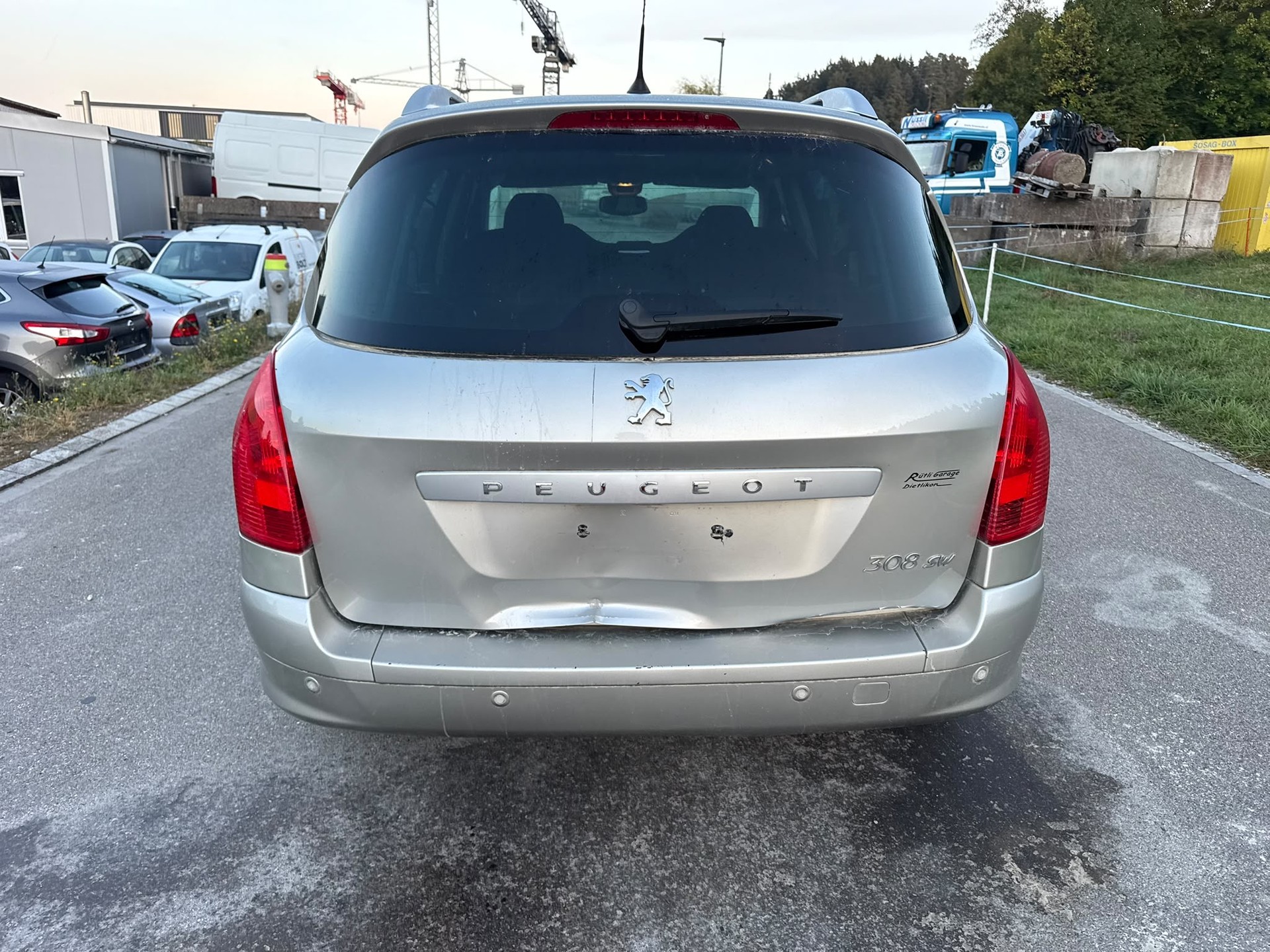 PEUGEOT 308 SW 1.6 16V Turbo Sport Pack Automatic-image-4
