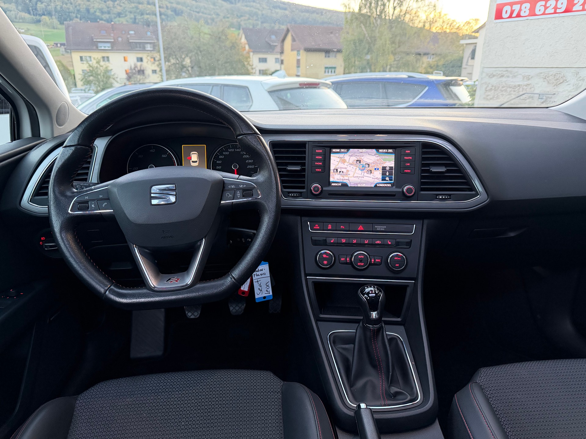 SEAT Leon ST 2.0 TDI FR-image-6