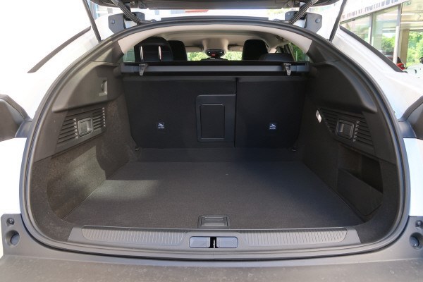 CITROEN C5 X 1.2 Feel Pack EAT8-image-14