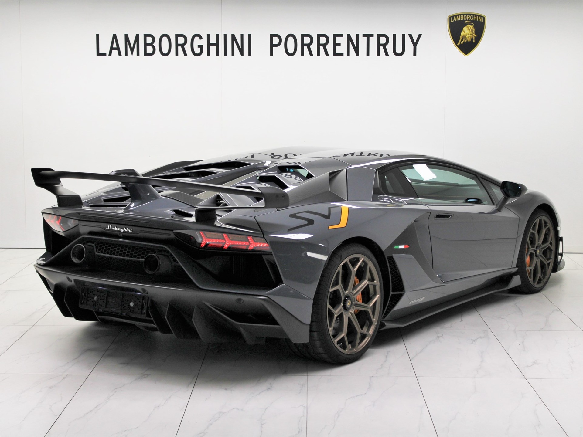 LAMBORGHINI Aventador LP770-4 SVJ Superveloce Coupé E-Gear-image-2