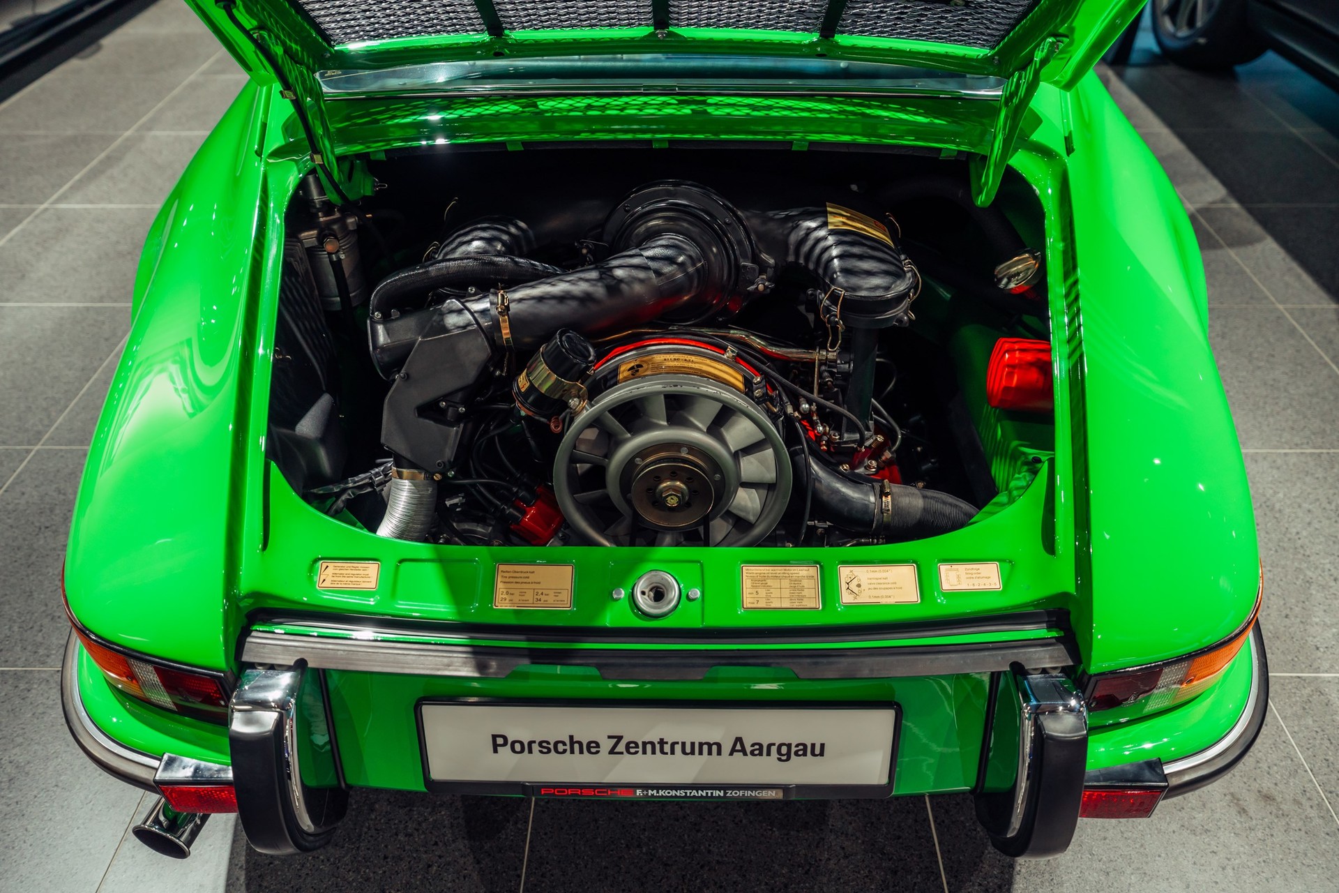 PORSCHE 911 Carrera RS 2.7-image-4