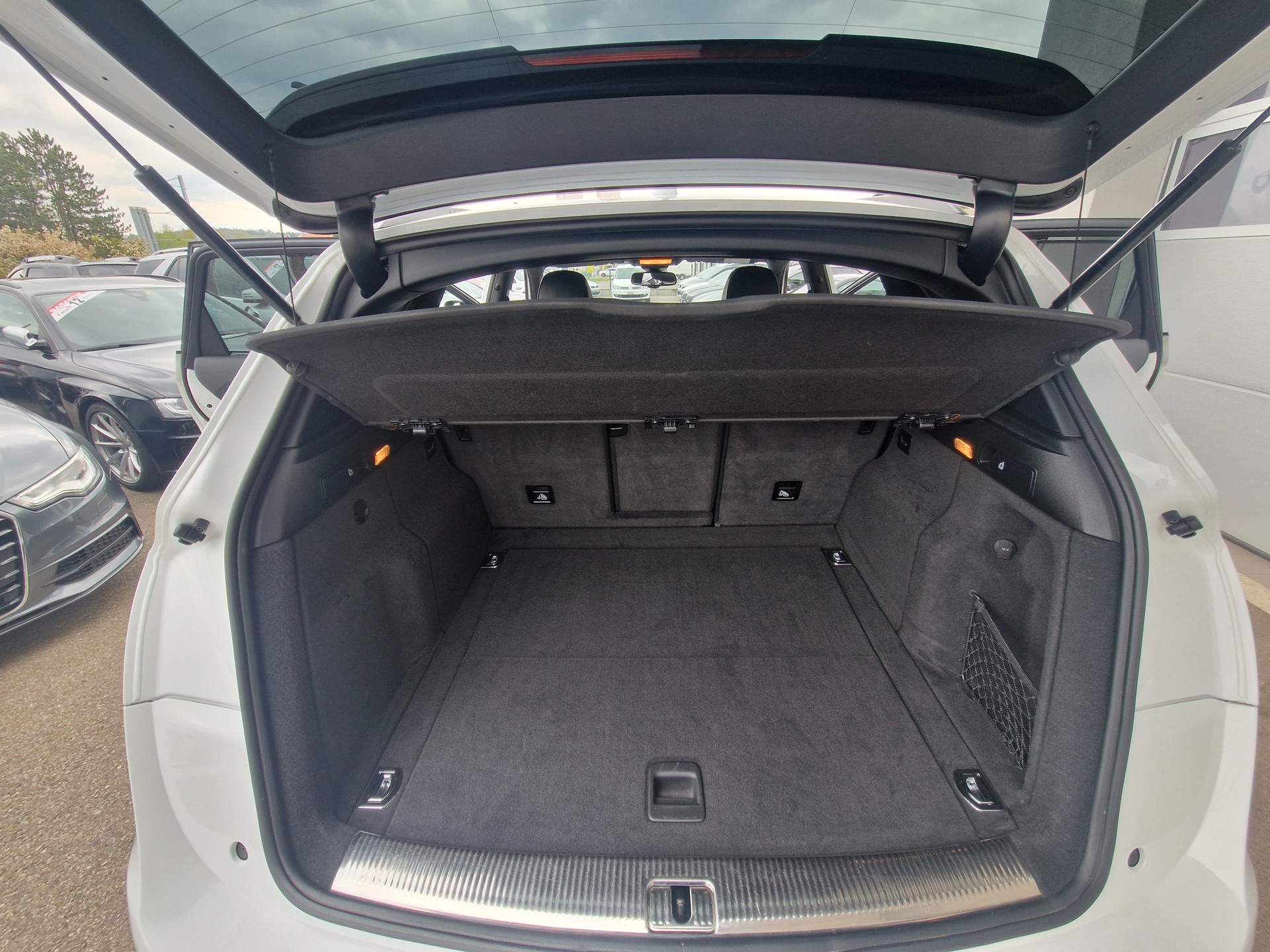 AUDI SQ5 3.0 TDI plus quattro tiptronic-image-11