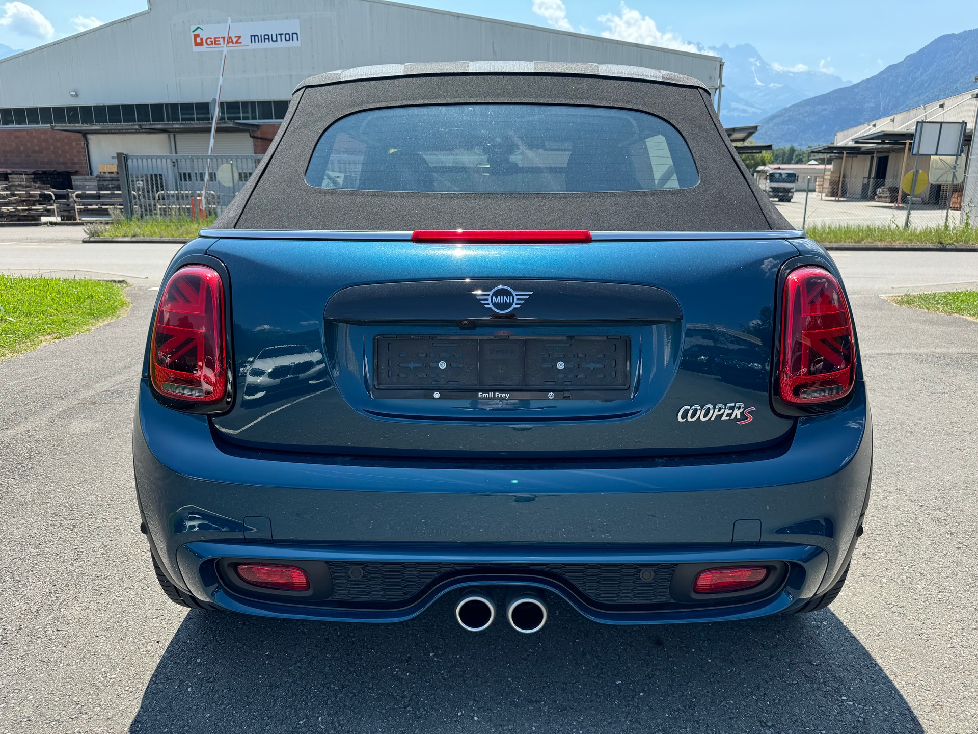 MINI Mini Cabrio Cooper S DKG-image-5