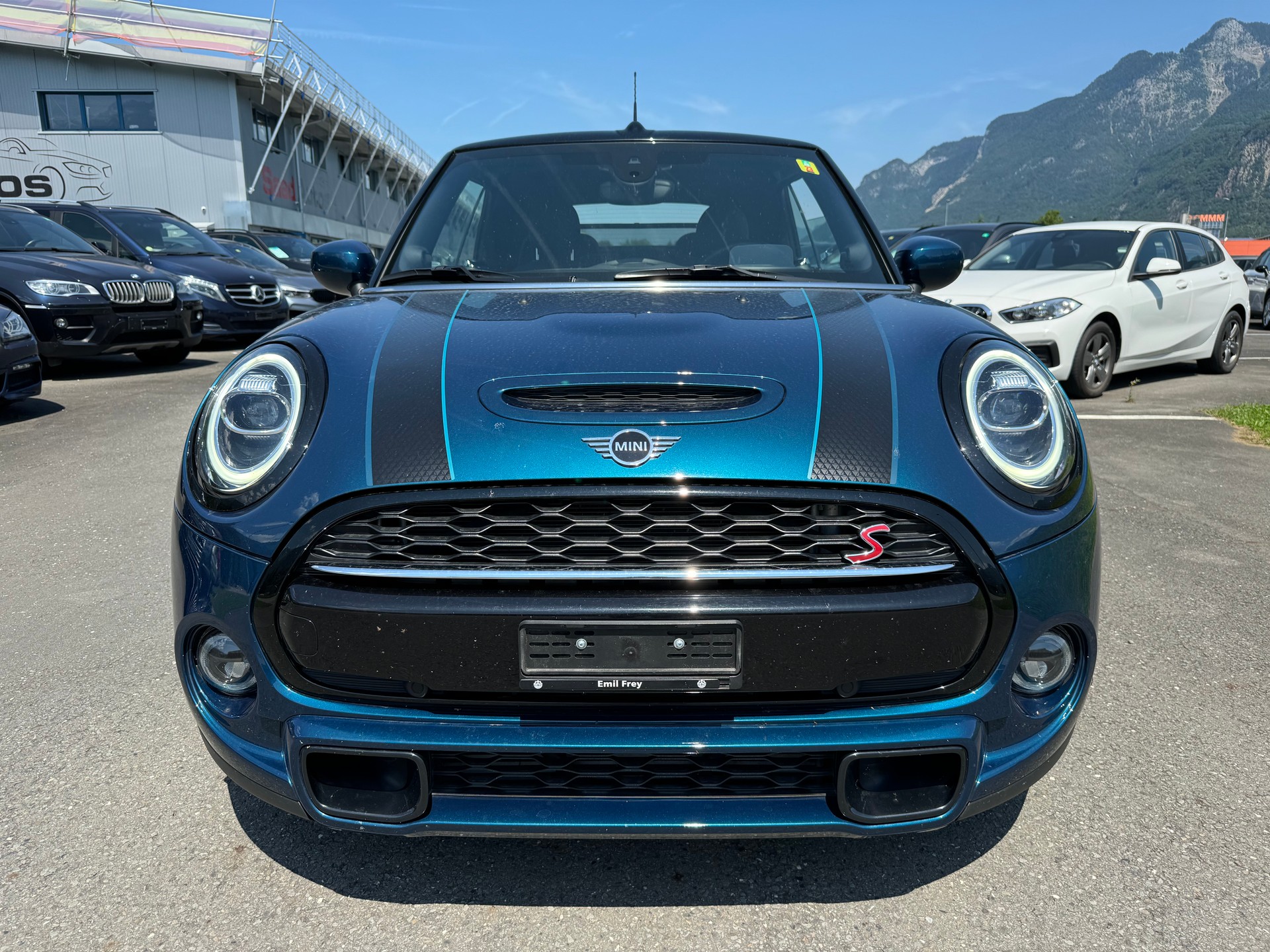 MINI Mini Cabrio Cooper S DKG-image-1