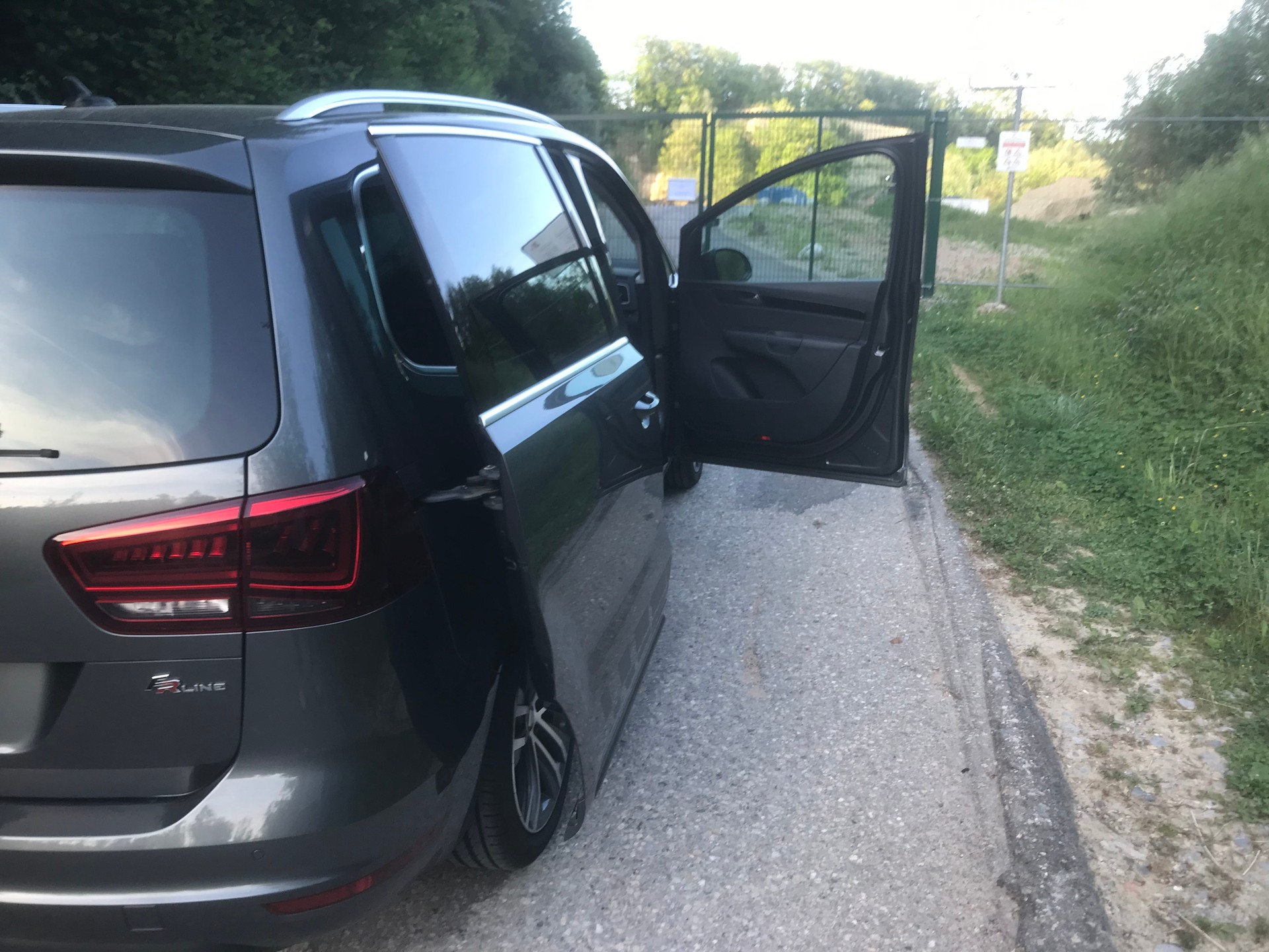 SEAT Alhambra 2.0 TSI FR Line DSG-image-5