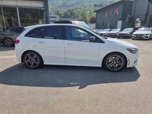 MERCEDES-BENZ B 250 4Matic AMG Line-image-1