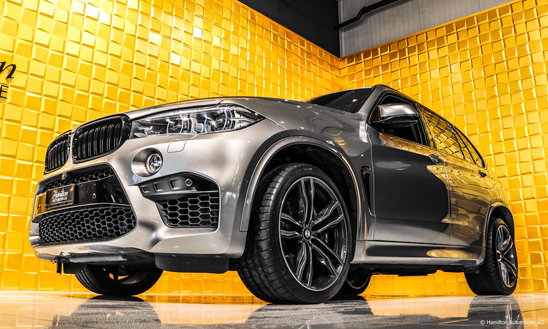 BMW X5M xDrive Steptronic-image-4