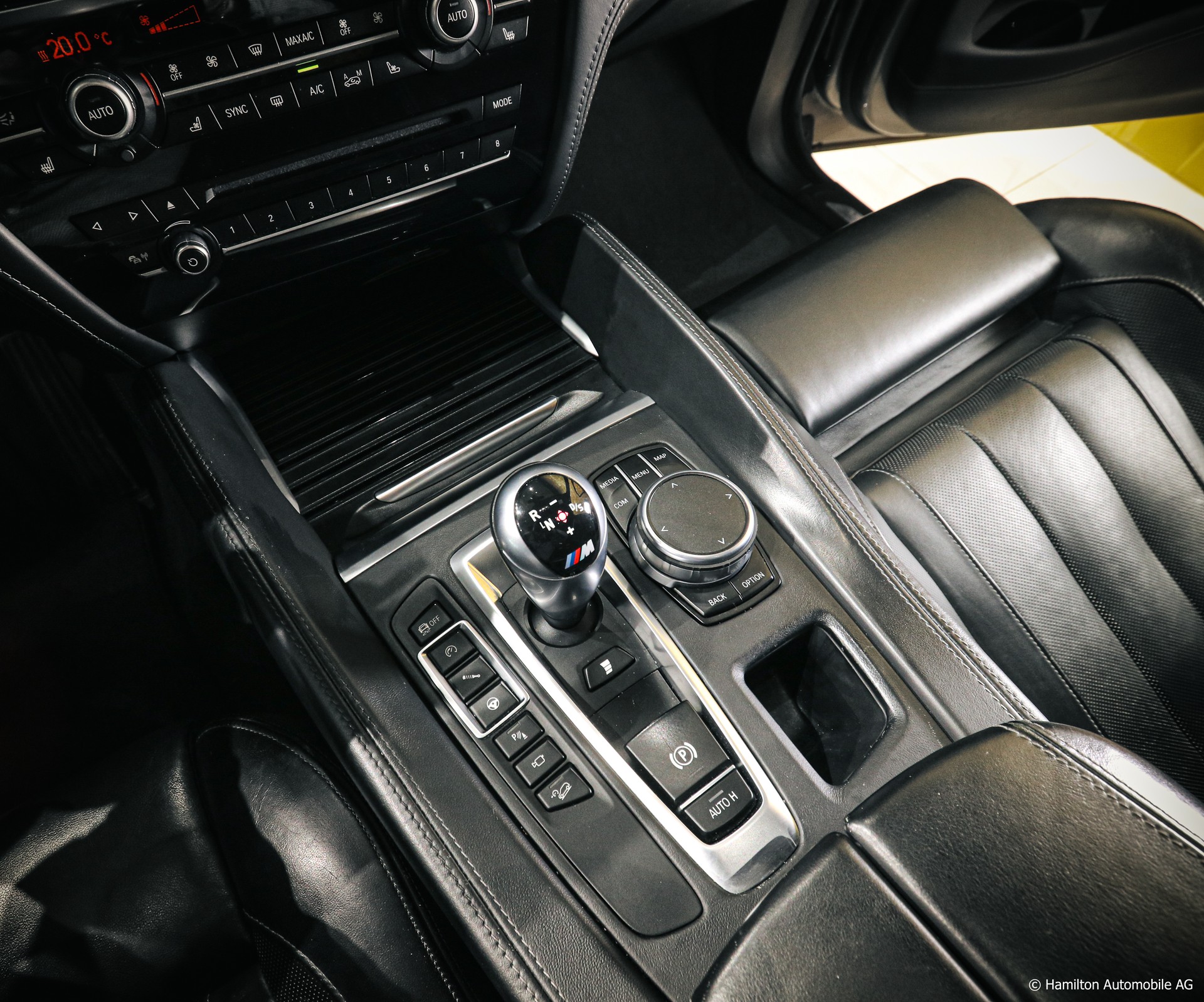 BMW X5M xDrive Steptronic-image-24