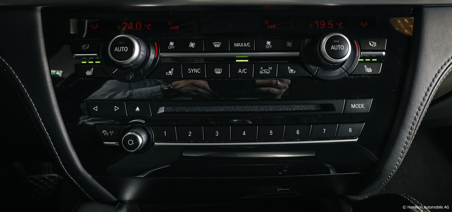 BMW X5M xDrive Steptronic-image-25