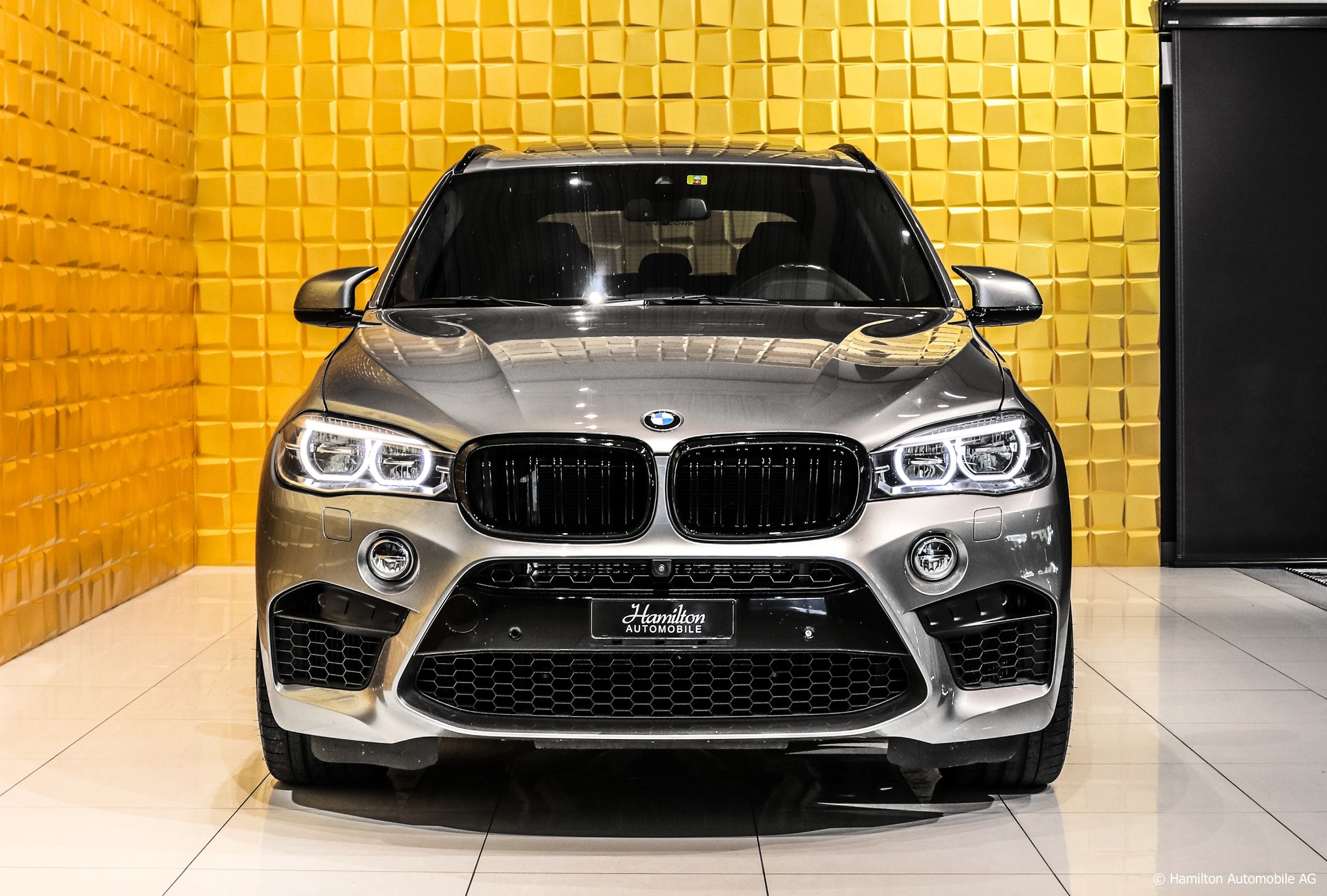 BMW X5M xDrive Steptronic-image-2