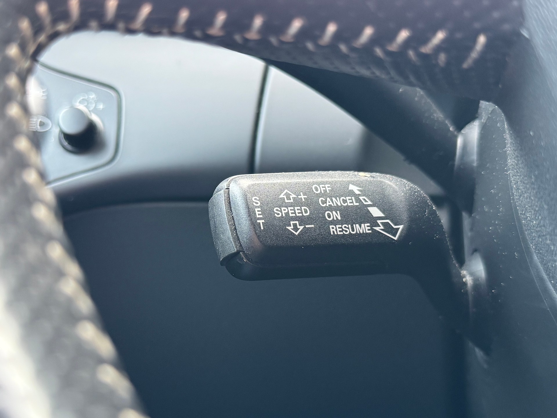AUDI Avant 2.0 TDI Quattro-image-10