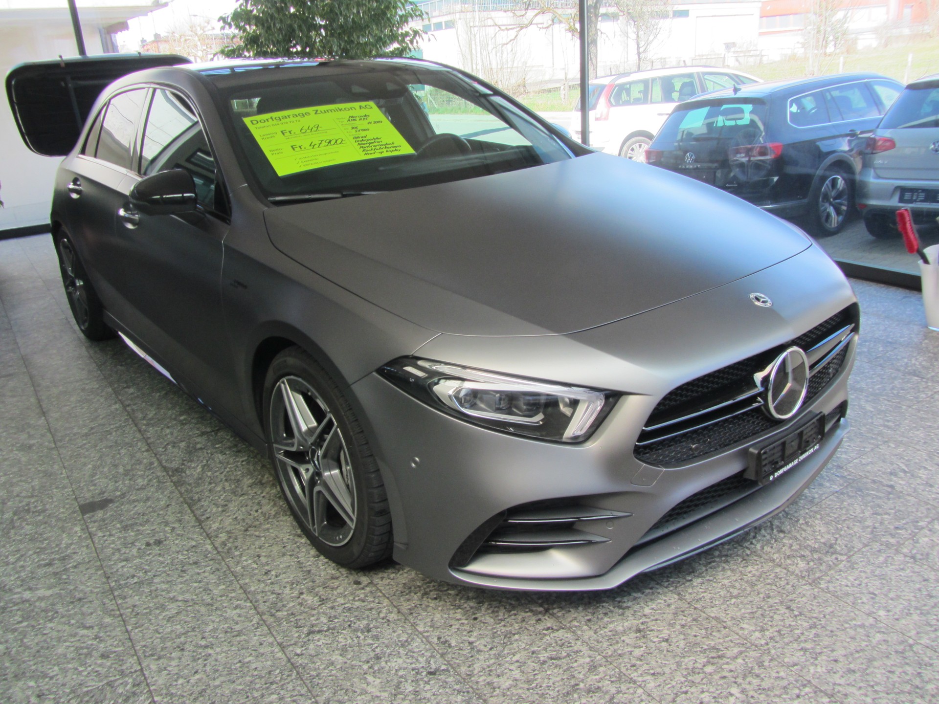 MERCEDES-BENZ A 35 AMG 4Matic Speedshift-image-1