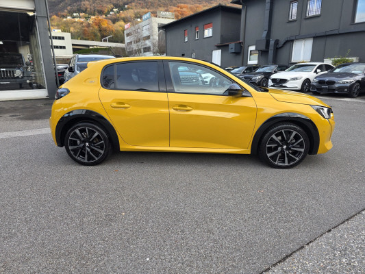 PEUGEOT 208 1.2 PureT GTPack EAT8-image-0
